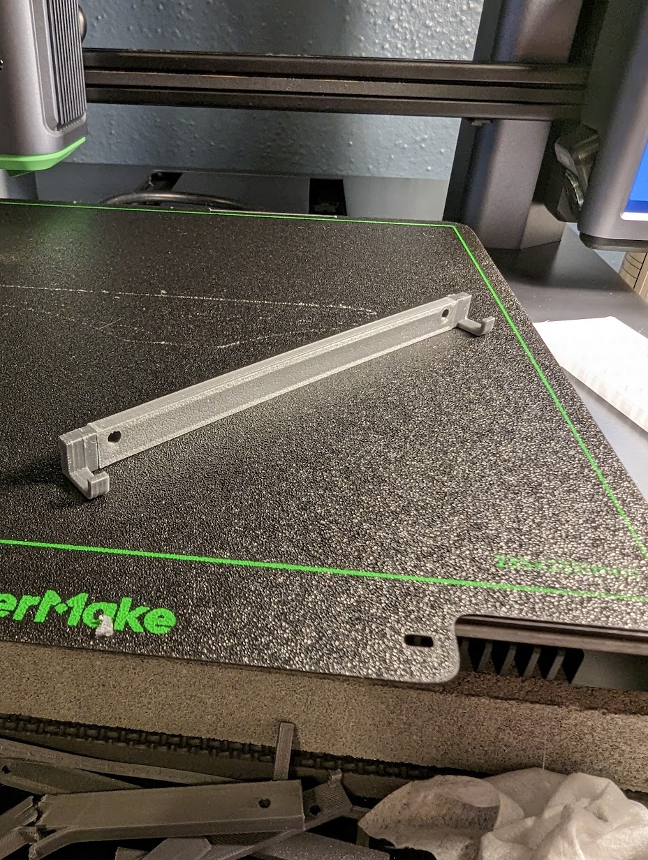 Ankermake PEI sheet hanger