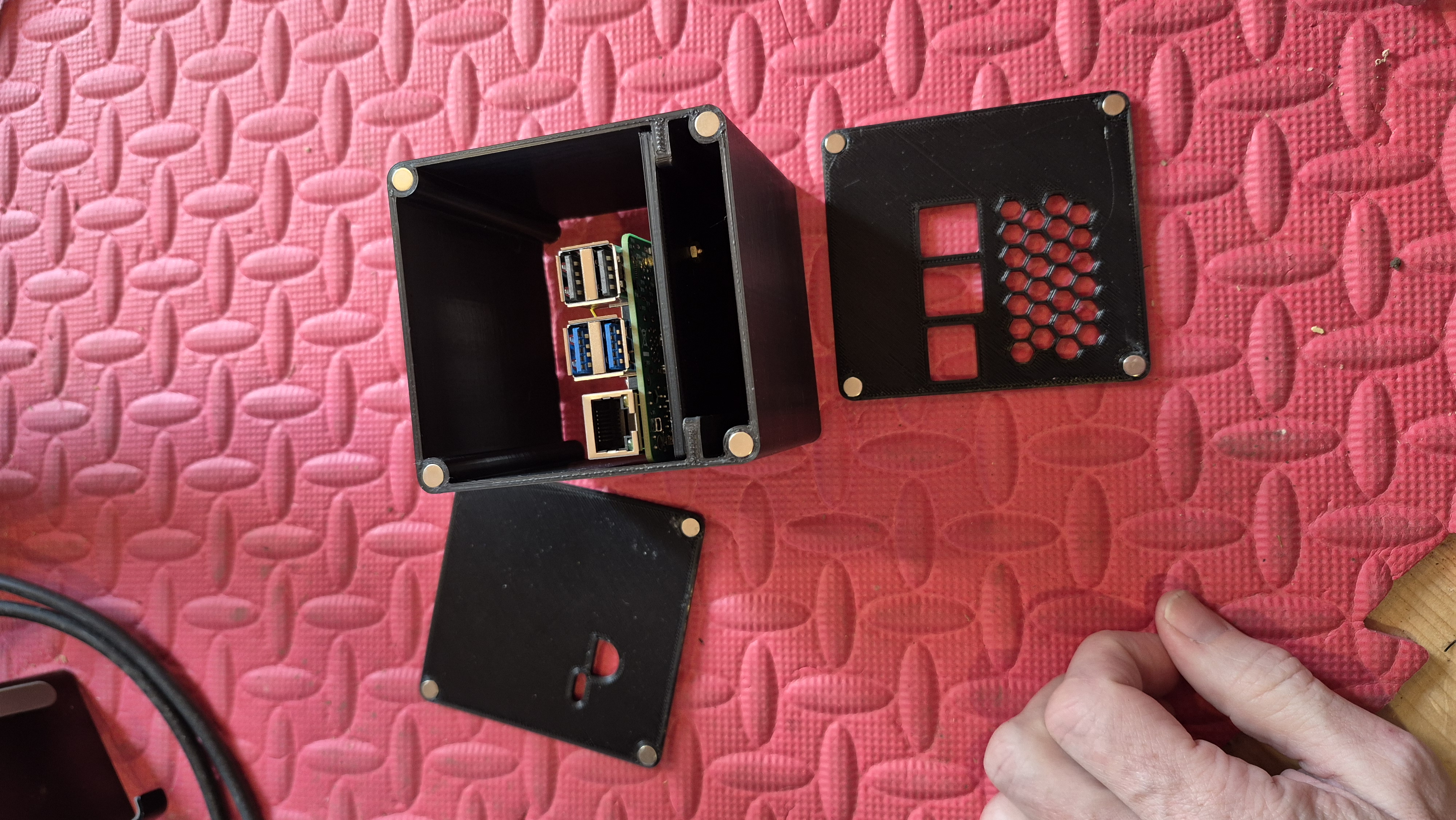 Raspberry Pi5 Cube Case