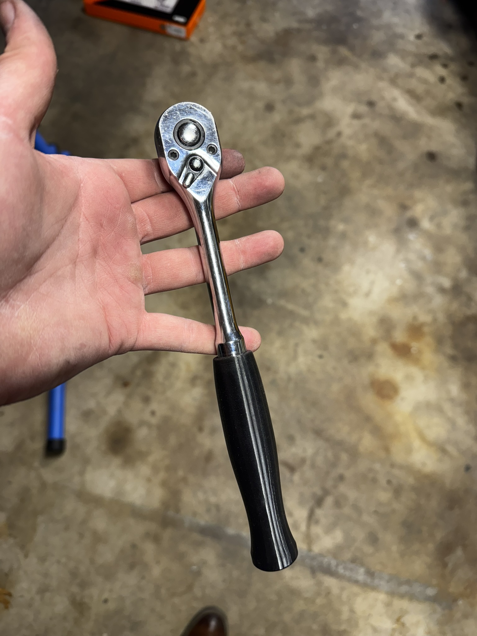 Replacement grip for Quinn 3/8 soft grip ratchet 3D model