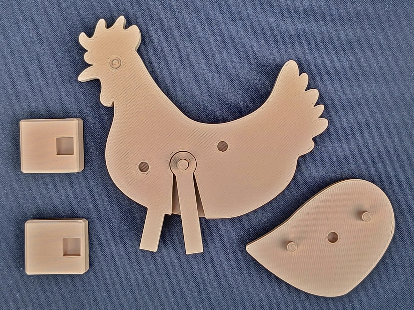 Miniatura 4 do modelo 3D Walking Chicken