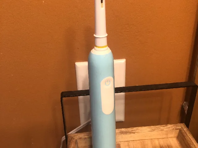Oral-B Toothbrush Stand