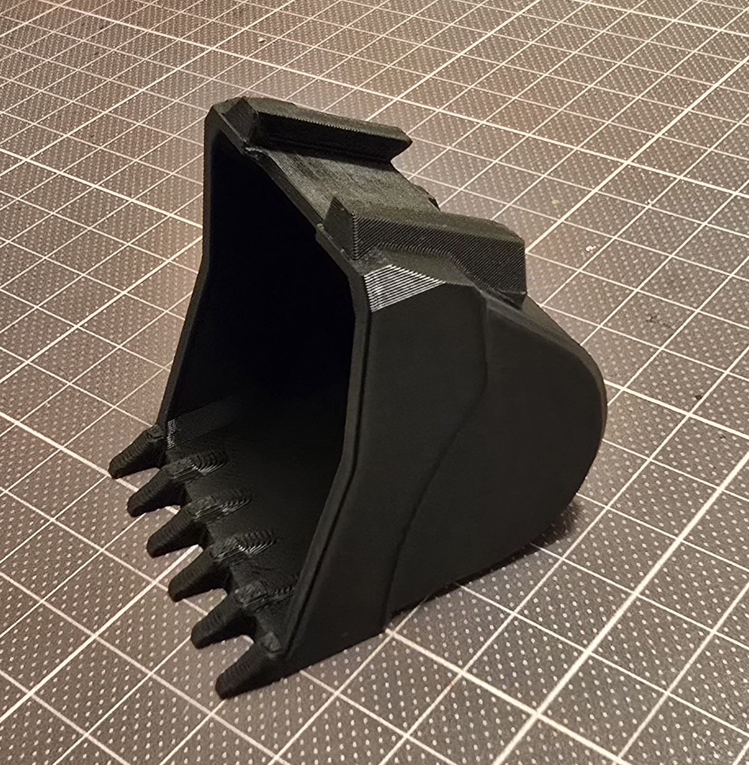 ProfessorBoots excavator more realistic bucket