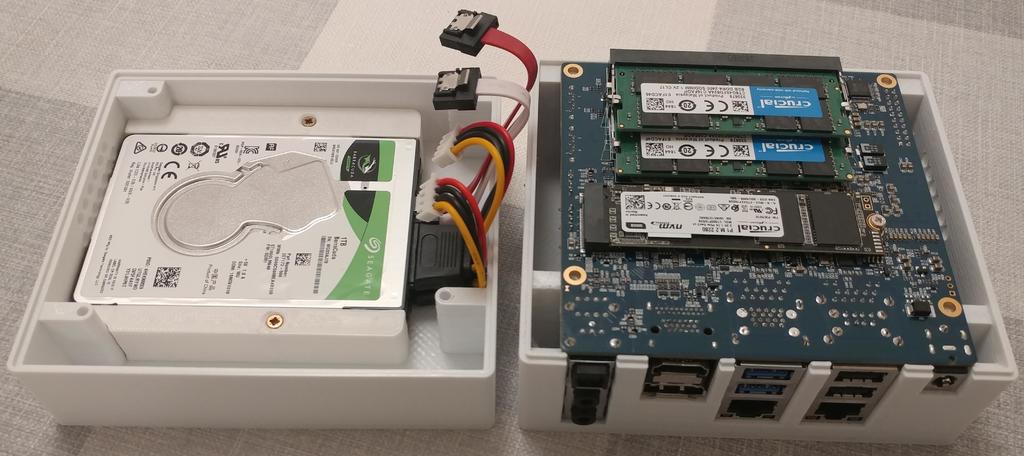 Miniatura 4 do modelo 3D Odroid H2 (H3) Case