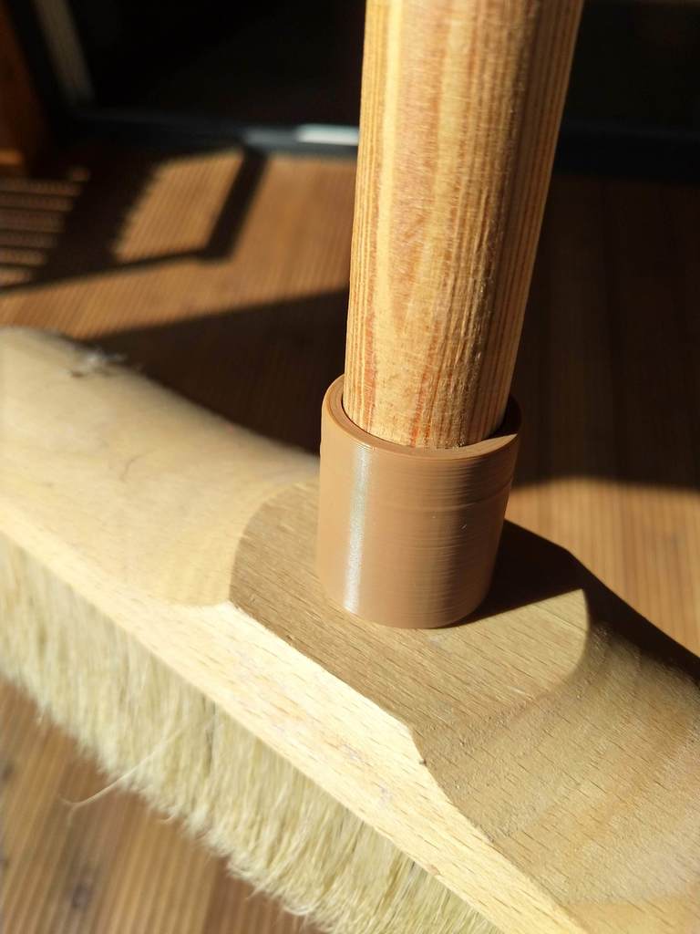 Broom connector by Michał Trybus Download free STL model