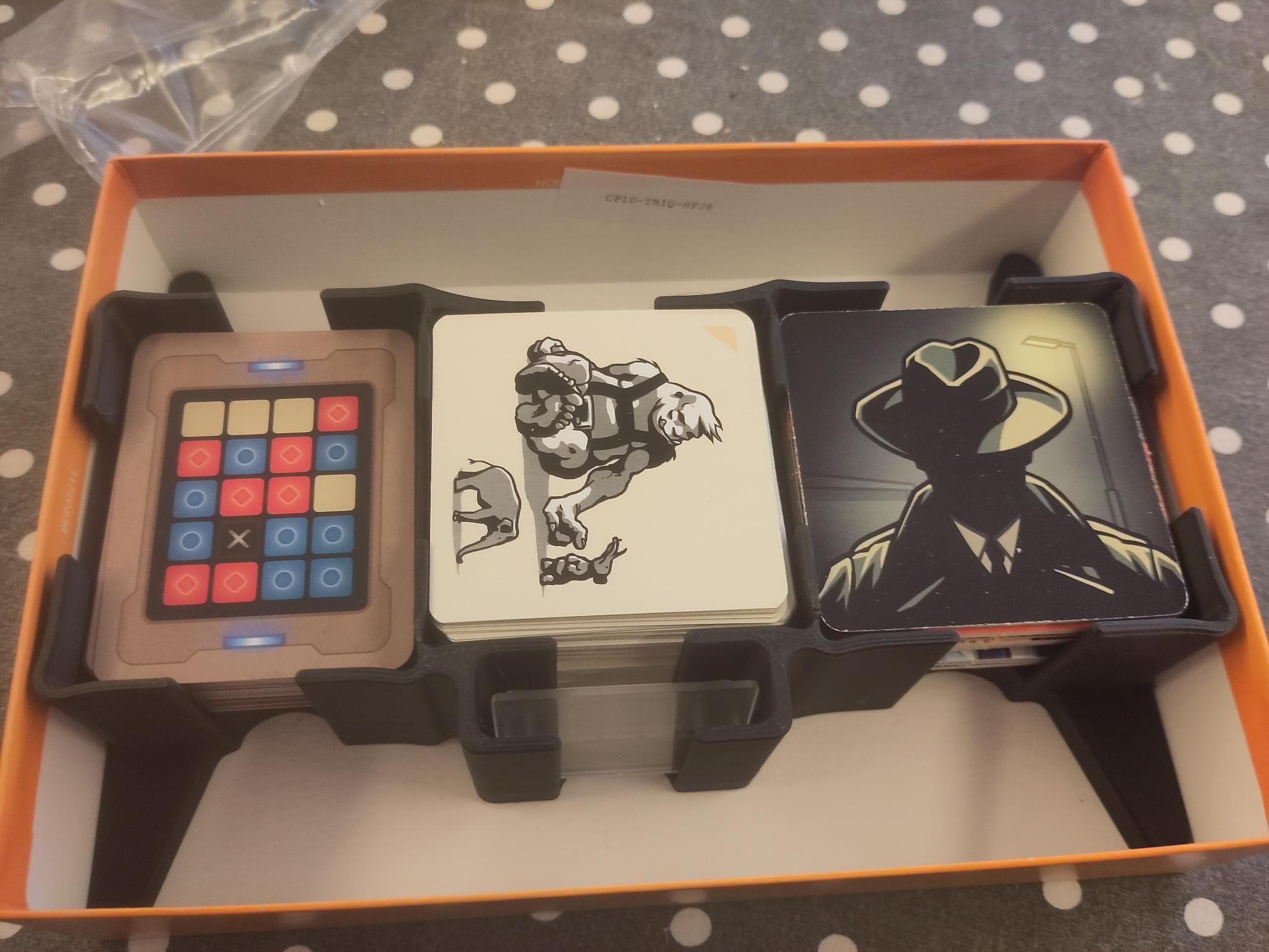 Miniatura 2 do modelo 3D CodeNames Pictures Organizer Insert 3D split