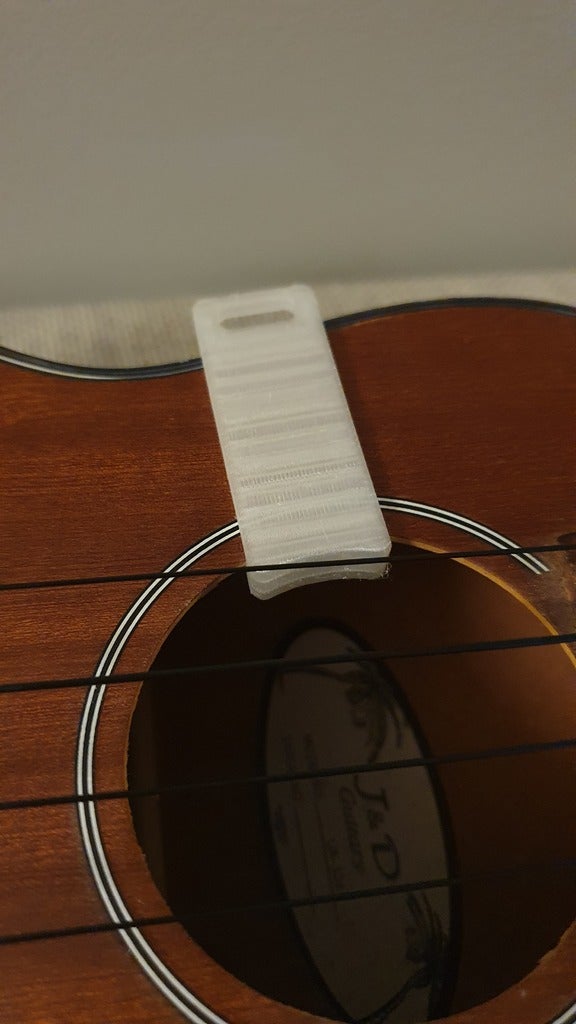 Miniatura 2 do modelo 3D Ukulele strap clip