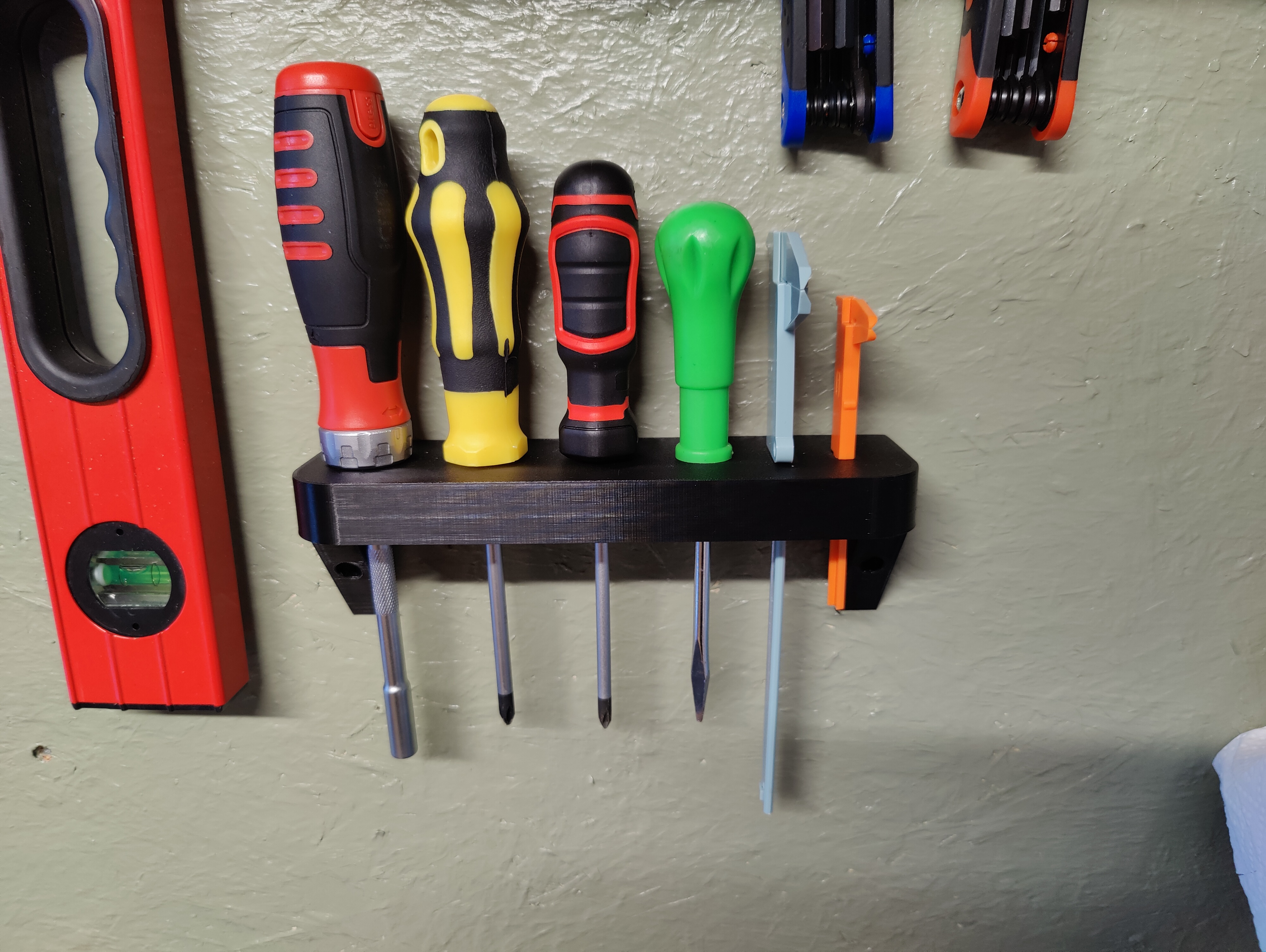 Screwdriver and caliper holder - wallmounted