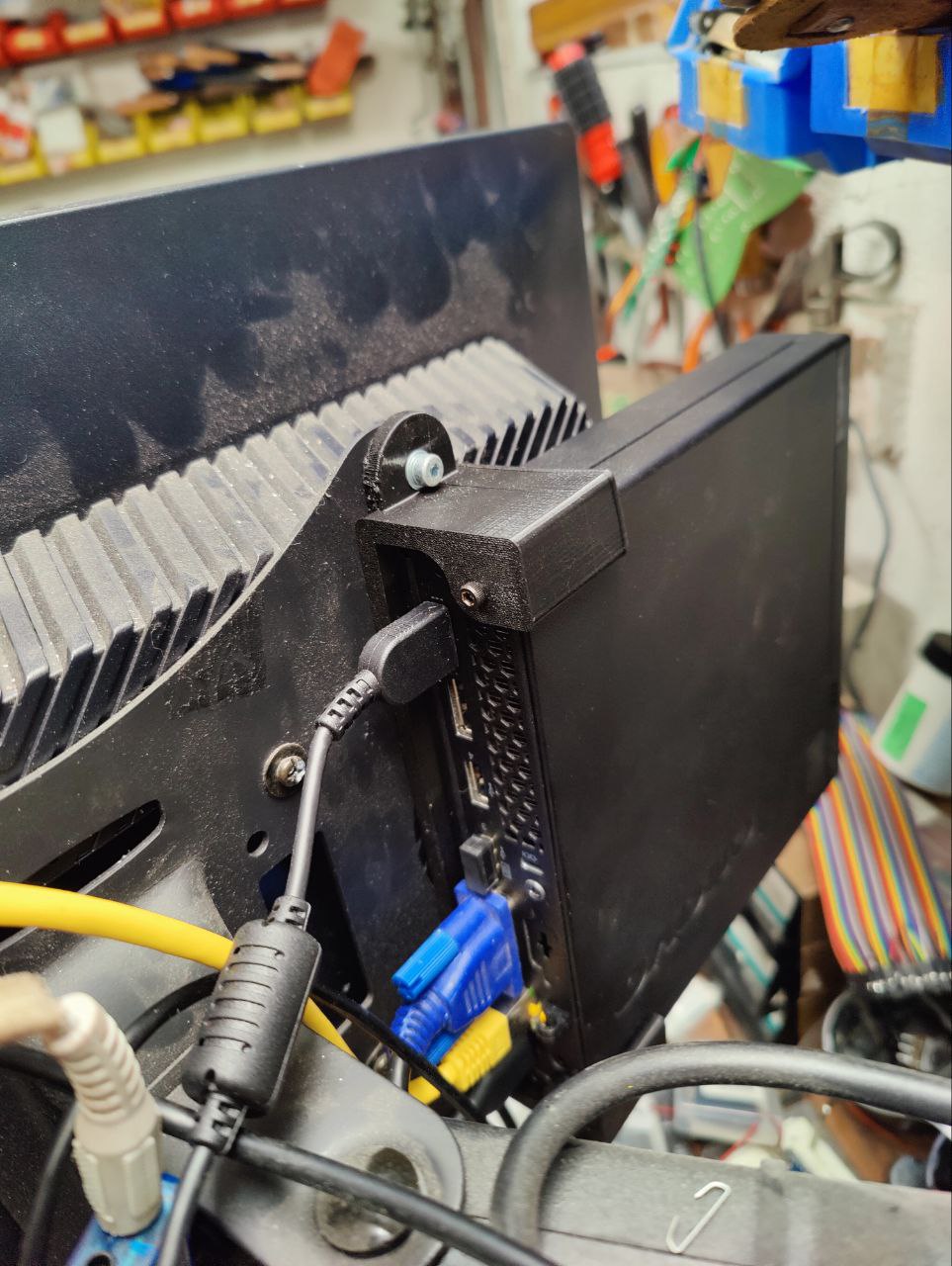 ThinkCentre M93p Vesa Mount