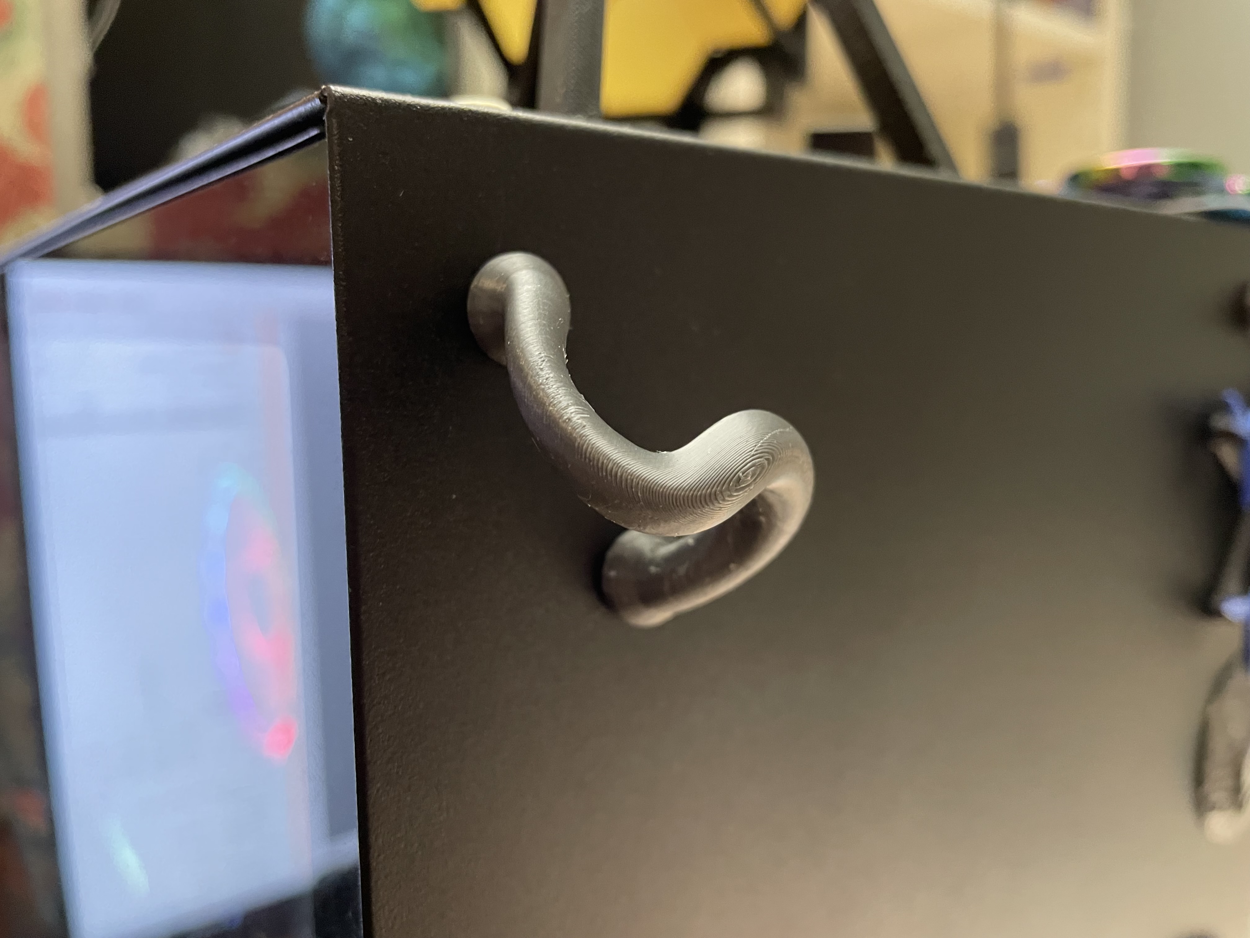 Miniatura 4 do modelo 3D Magnetic Loop