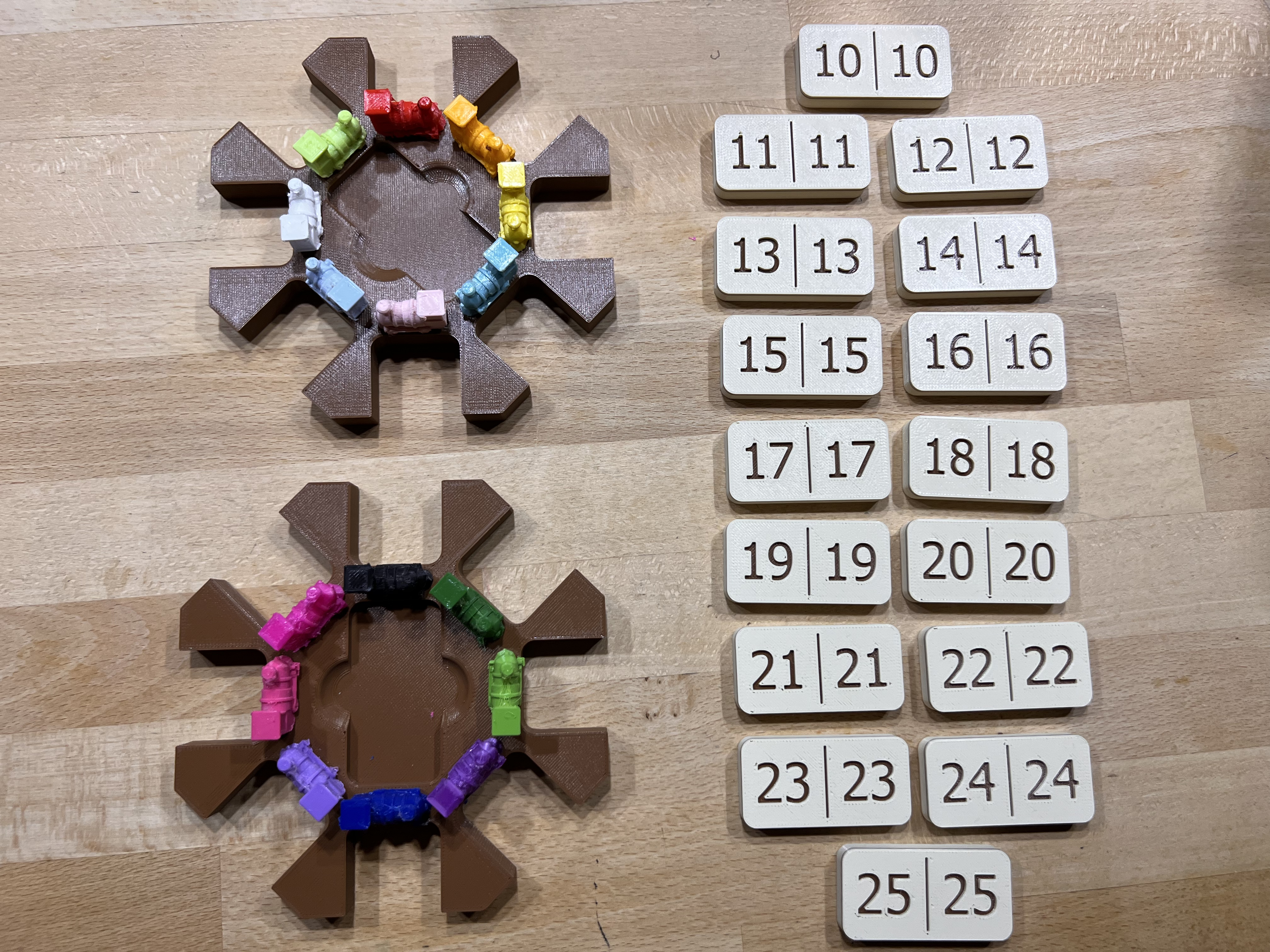 105 Vorsicht: Spielende Zahlen! Mexican Train Domino (16 Player)
