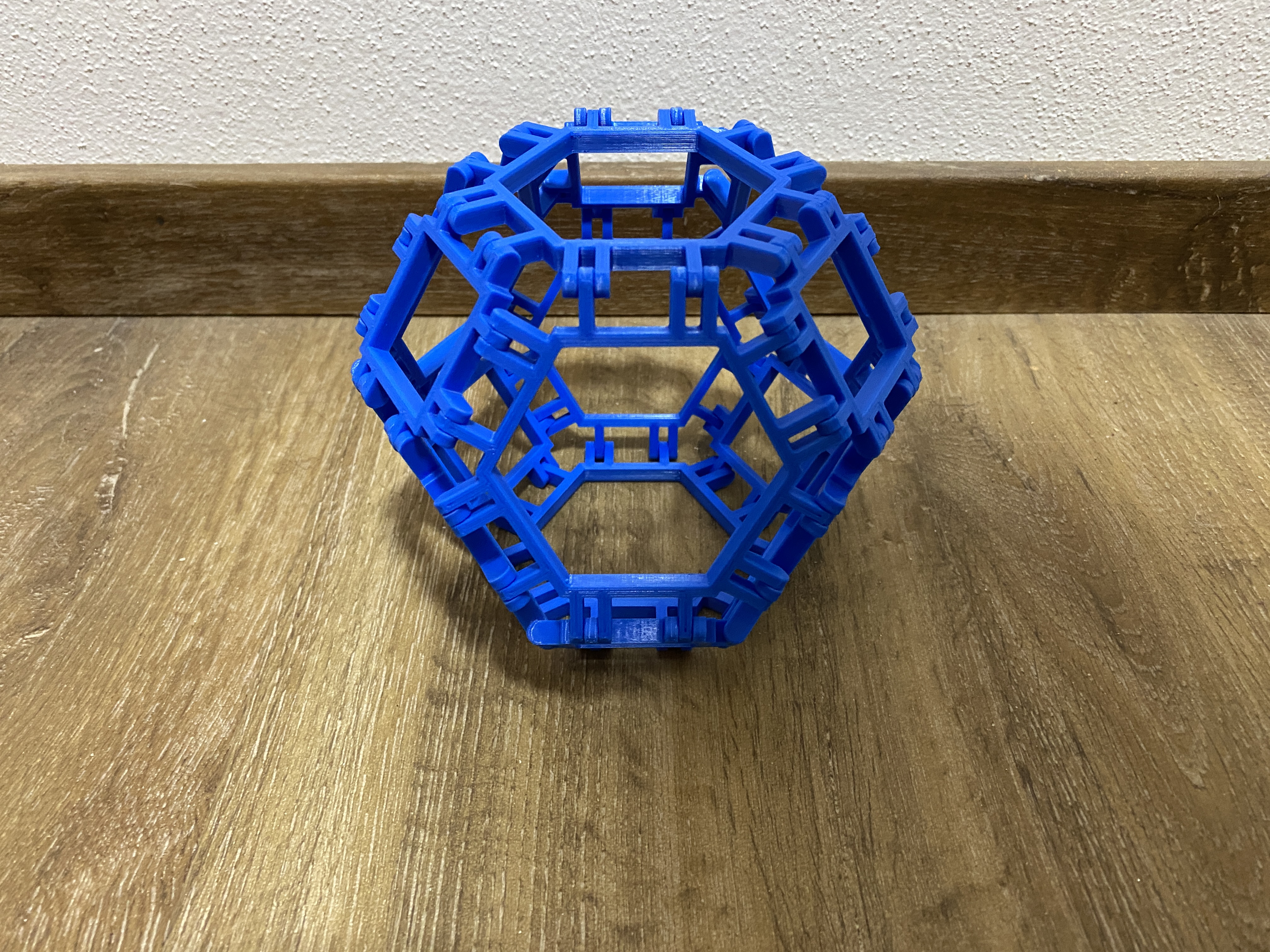 Polyhedra construction set