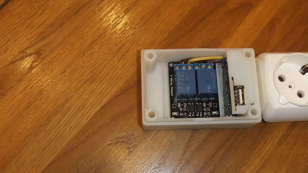 IoT Power Strip by devlab Circuit Diagram