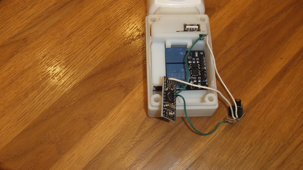 IoT Power Strip by devlab Circuit Diagram