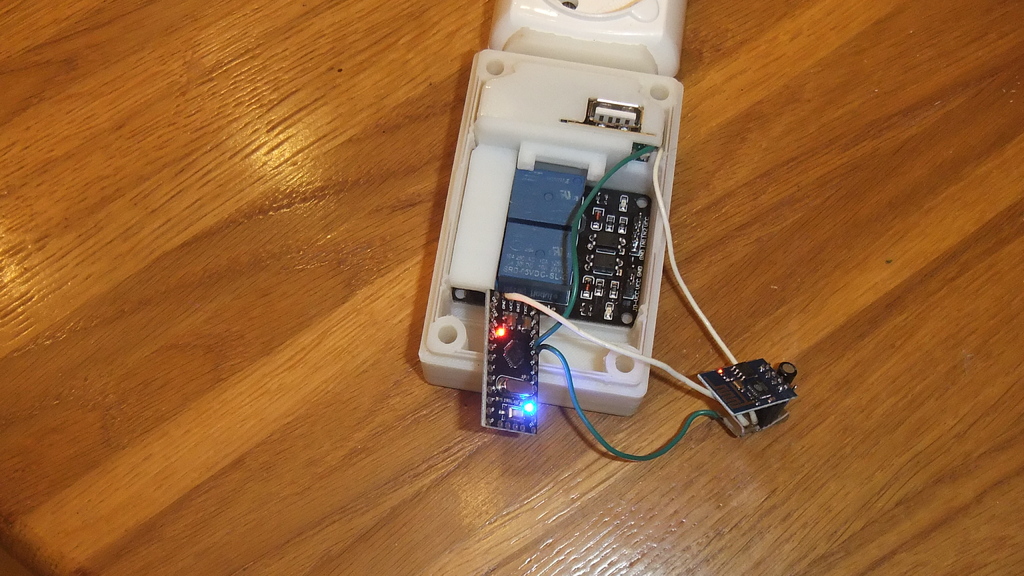 IoT Power Strip by devlab Circuit Diagram