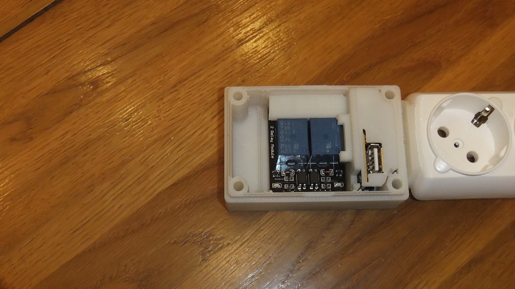 IoT Power Strip by devlab Circuit Diagram