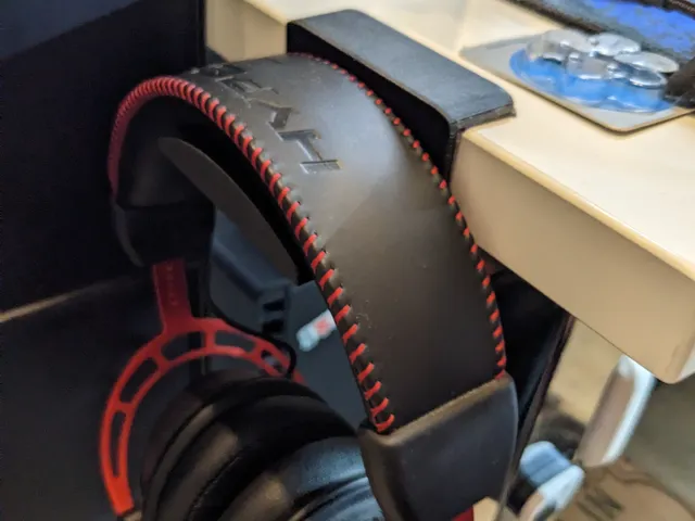 Headset rest (HyperX Cloud Alpha)