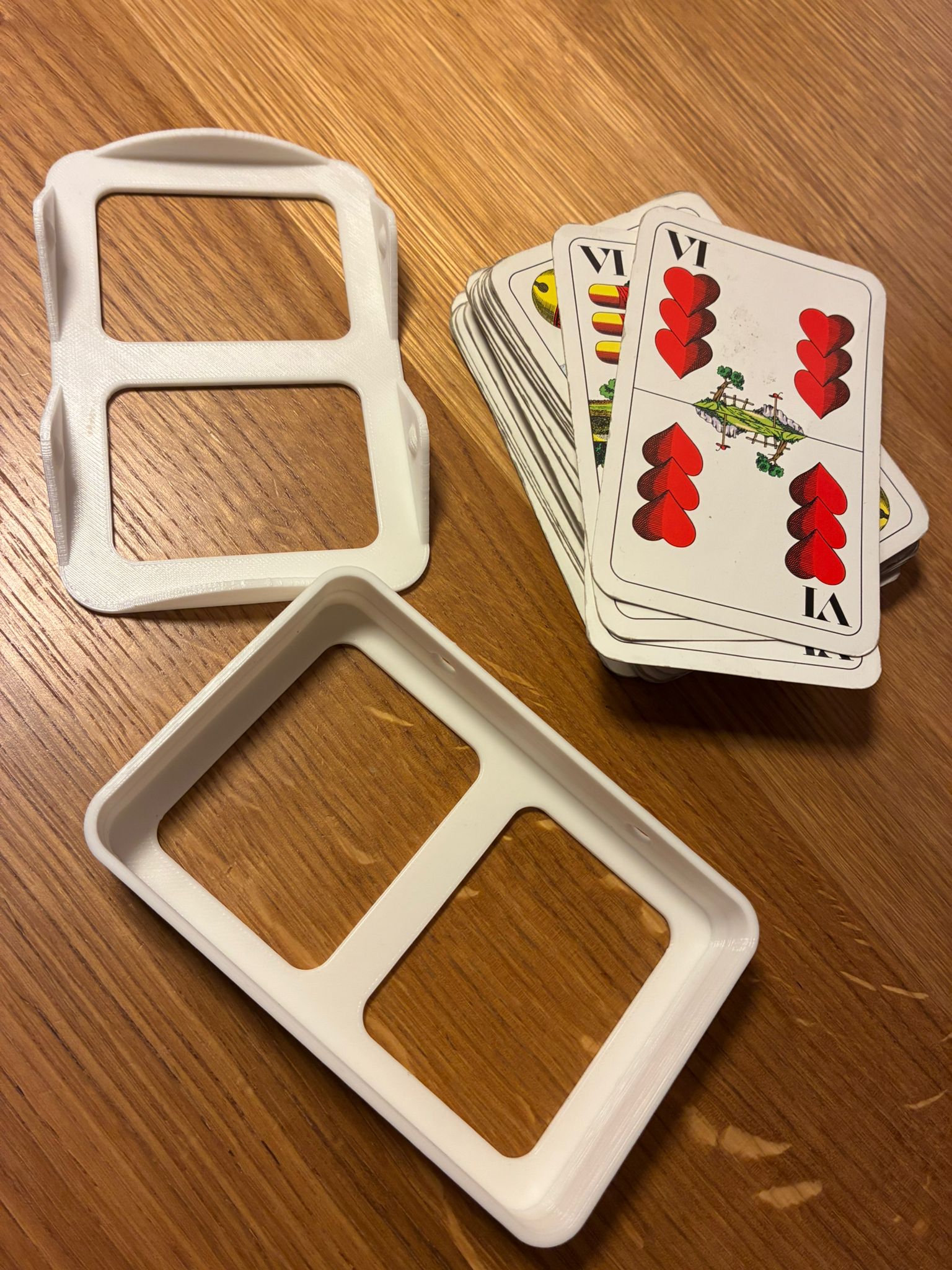 Kartenbox (Cardstorage) für Doppeldeutsche Spielkarten (Doublegerman Gamecards)  bzw. Stapel 100x63x16mm