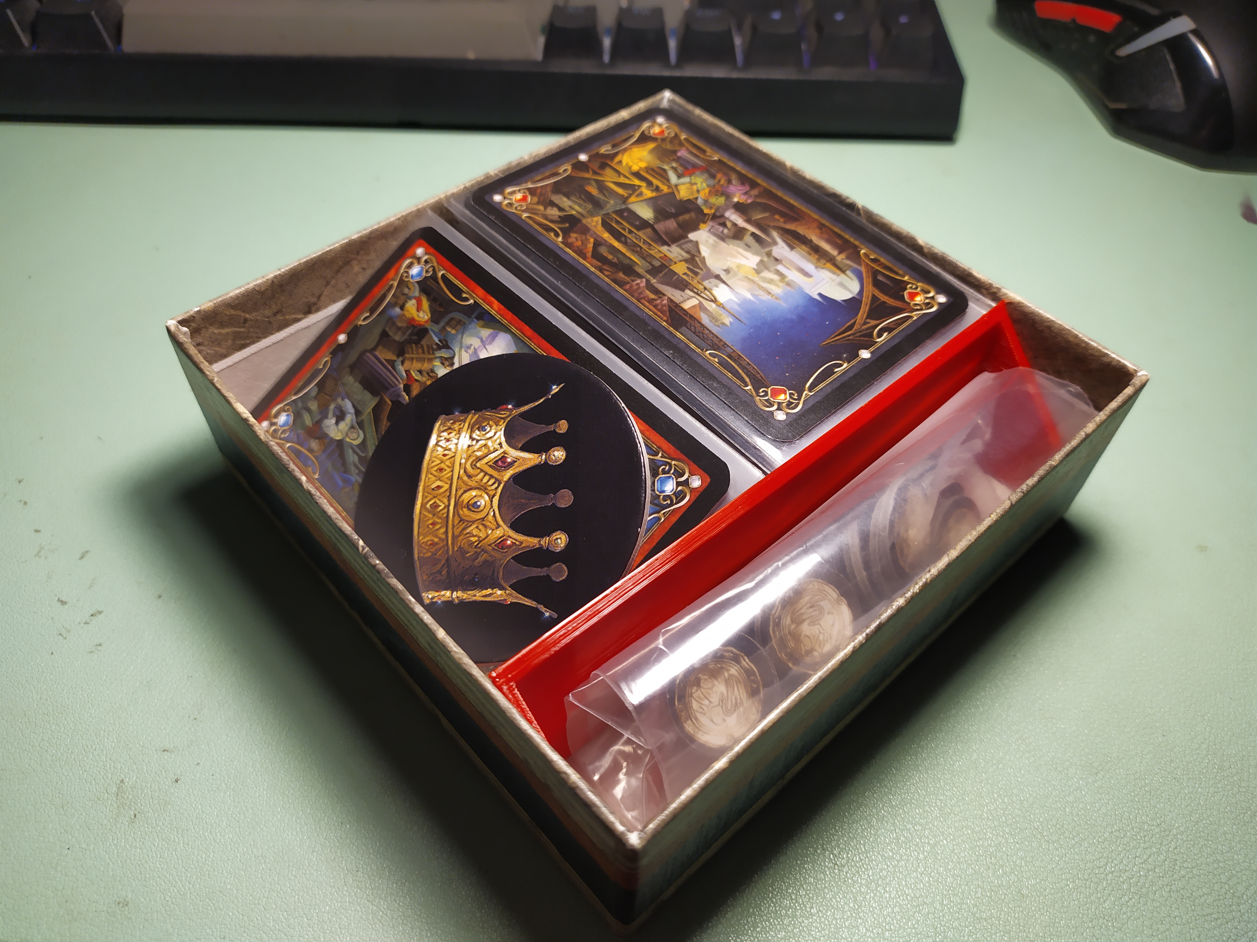 Citadels Game Insert (Sleeved)