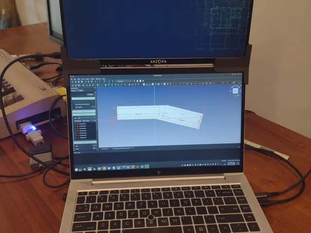 Stacked Laptop Dual Monitor Bracket