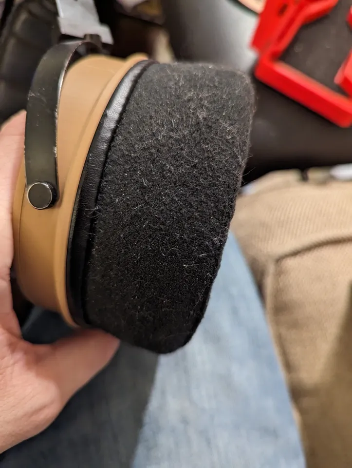 Monoprice Monolith M1060 driver housing and back cover by Matthew