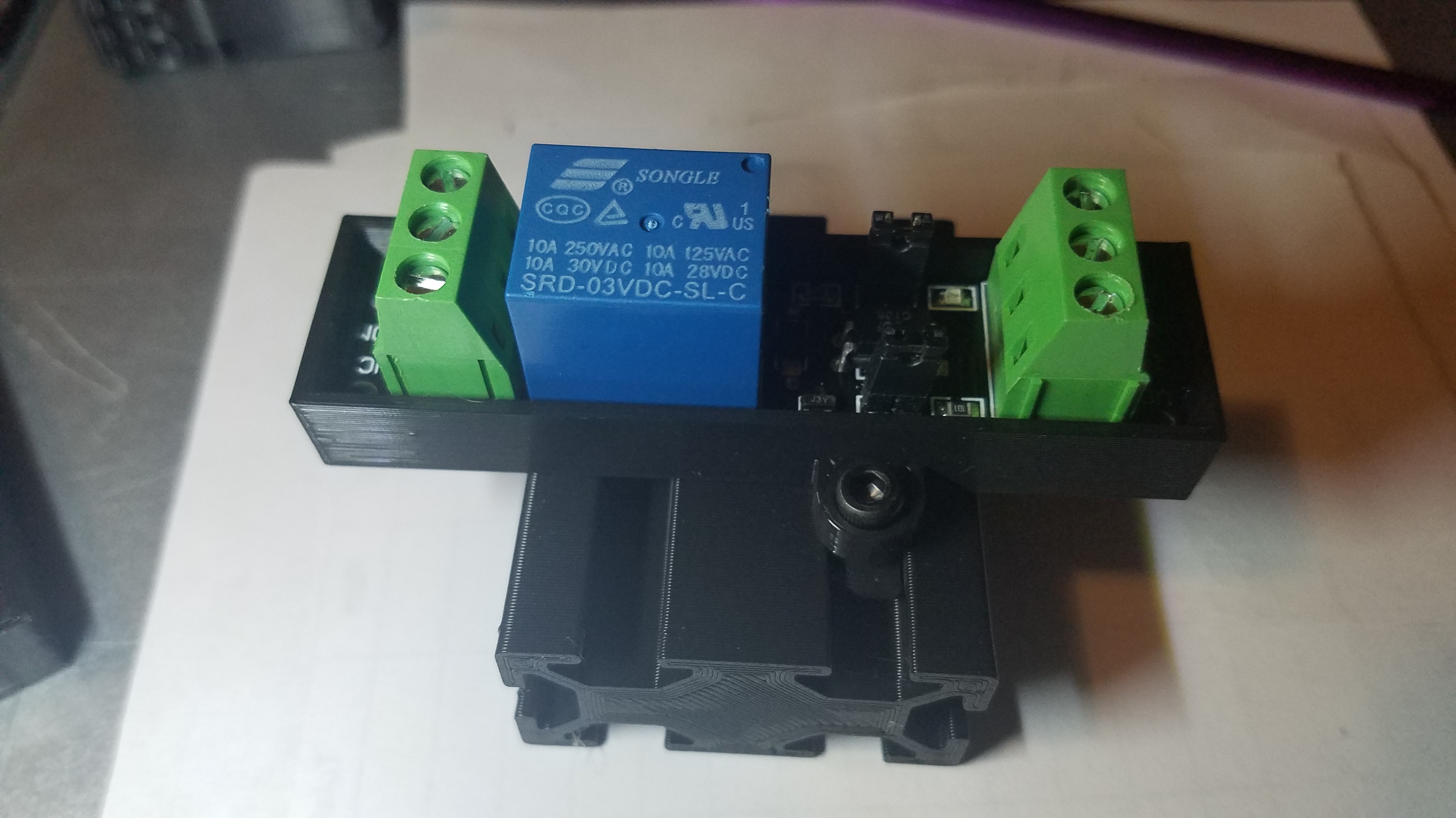 RELAY Snap Fit CASE - M3 Hardware - 2040 4040 (70x17mm)