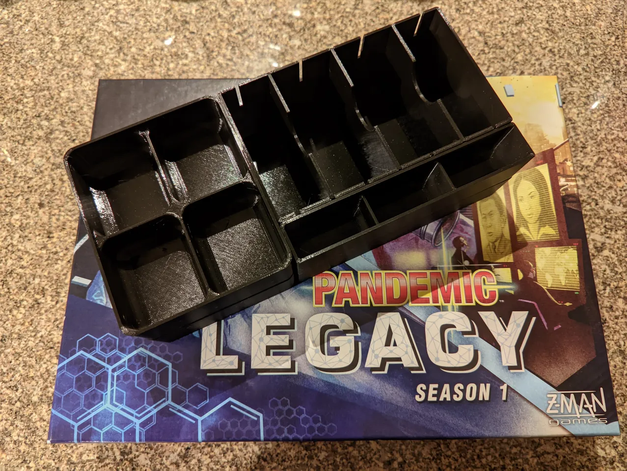pandemic legacy card sleeves Season 1 Blue Edition Cooperative Strategy Board Game – Asmodee USA Iberia cards will be protected from dirt Are Pandemic cards the exact
