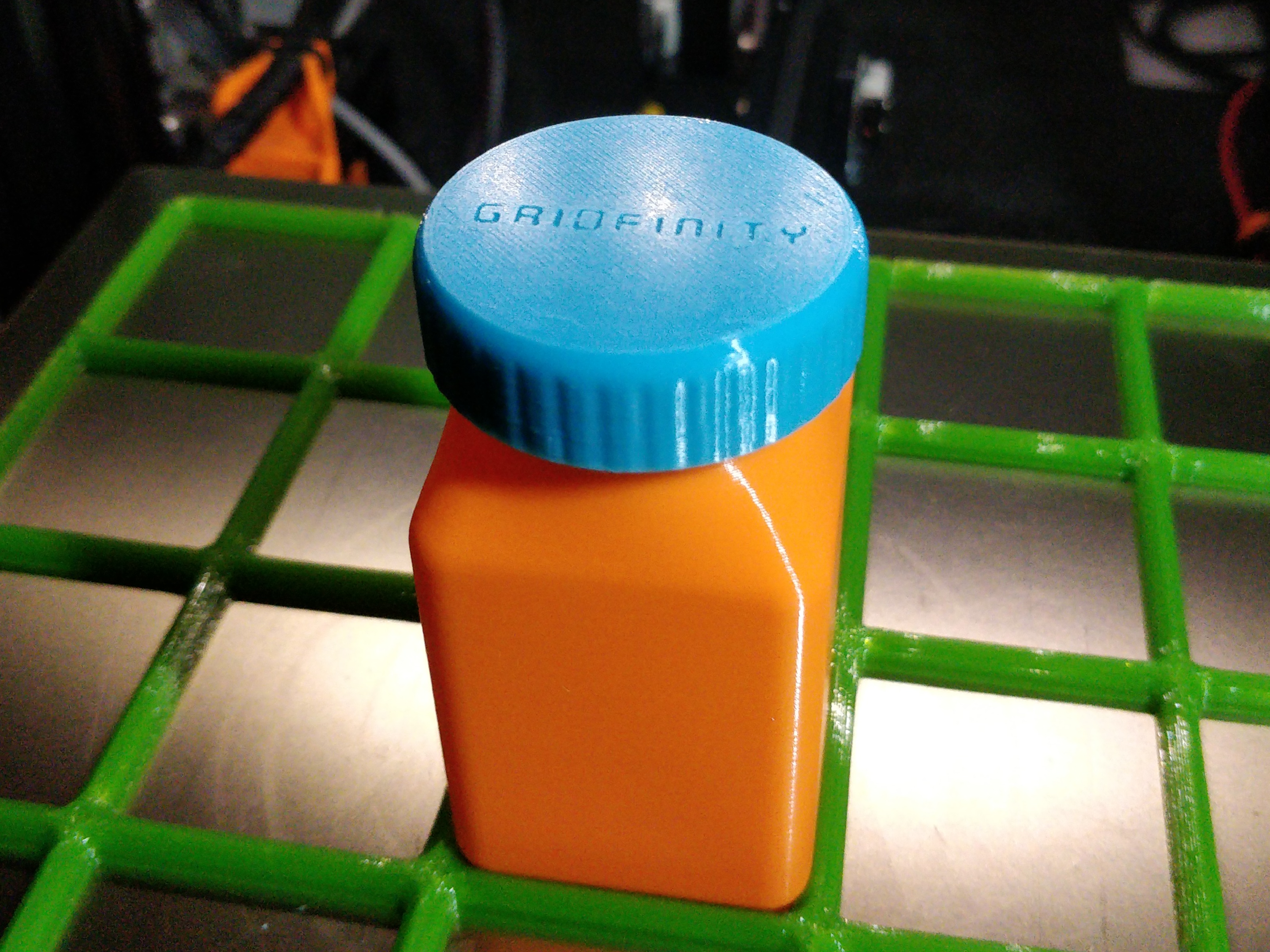 Gridfinity Bottle With Printed Cap