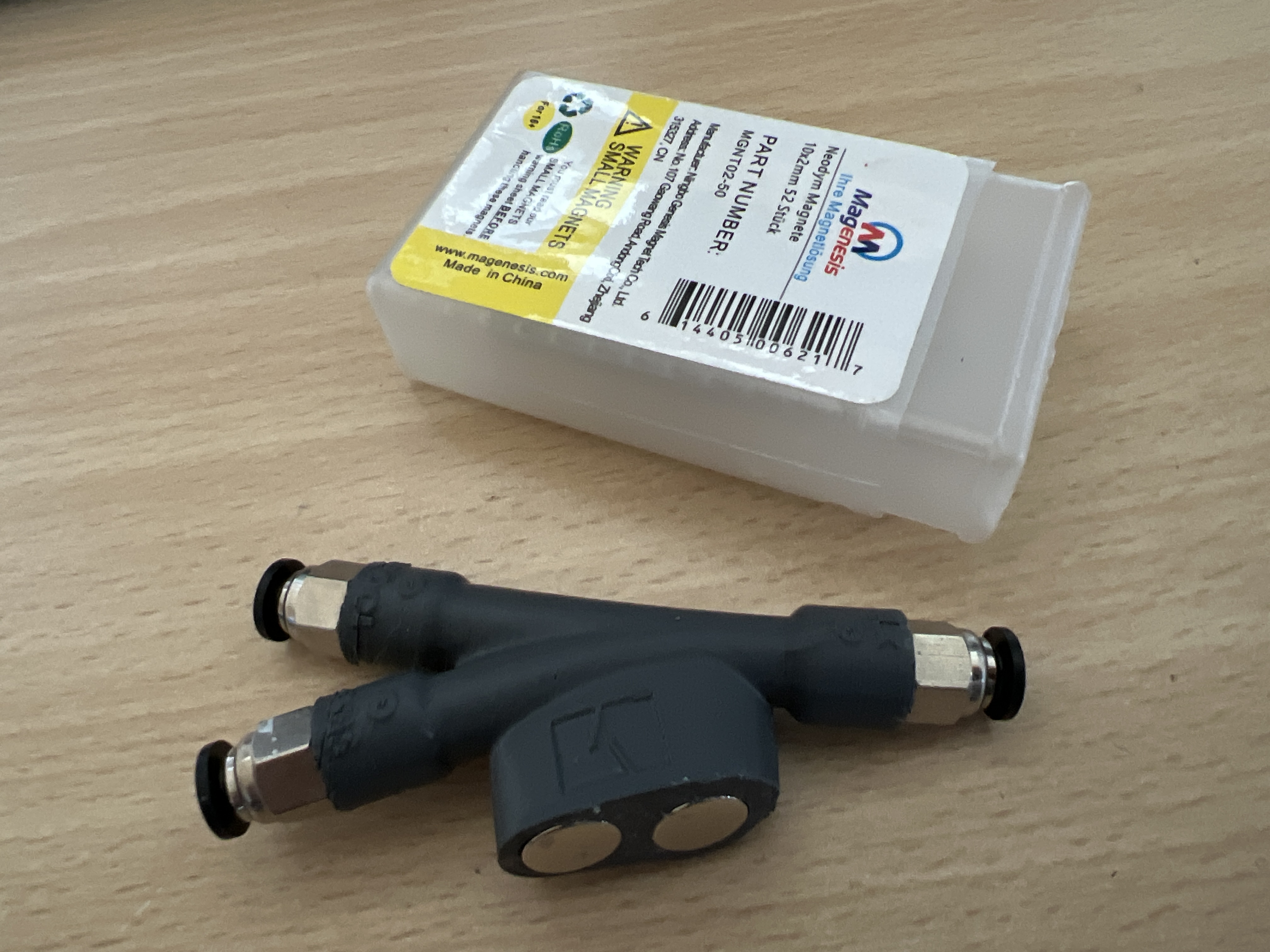 Bambu Lab x1 P1P Y Splitter 10 x 2mm Magnet 3D model thumbnail
