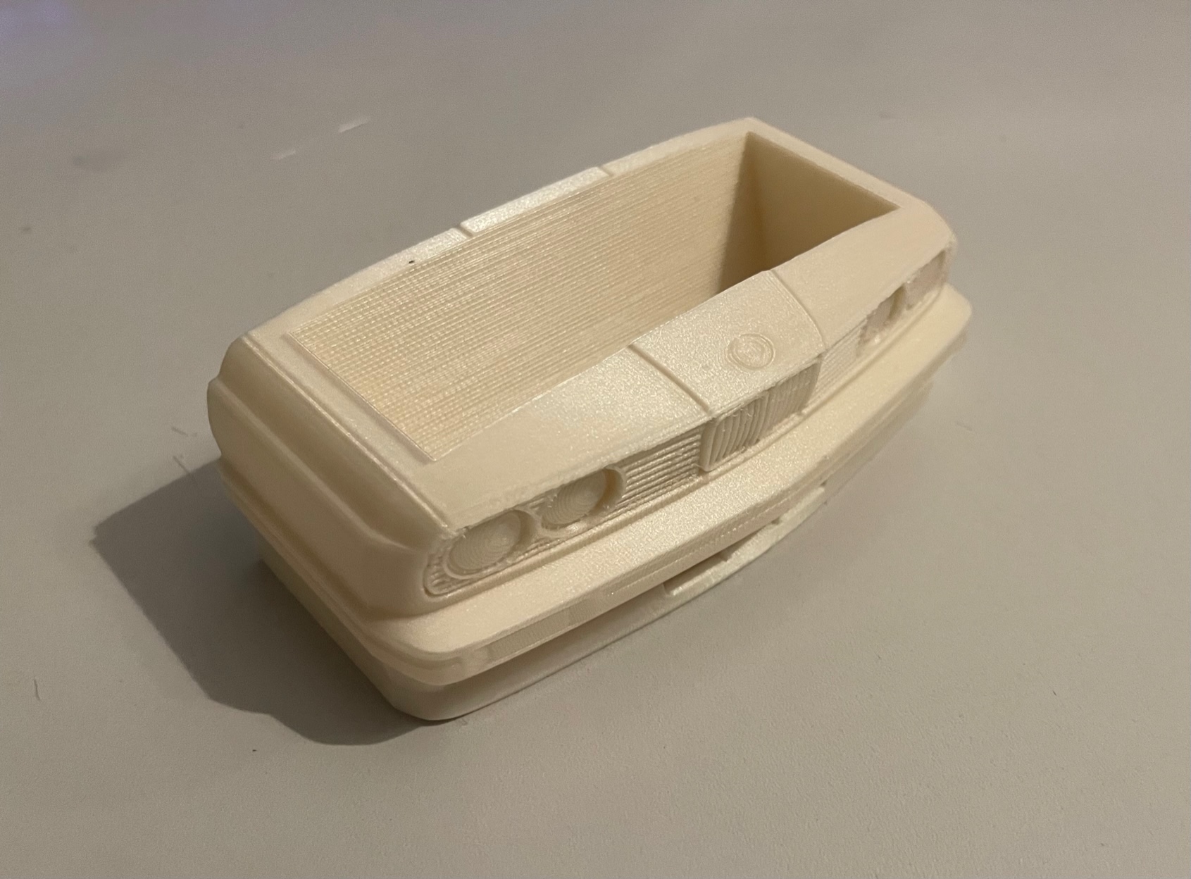 Miniatura 4 do modelo 3D BMW E30 Businescardholder