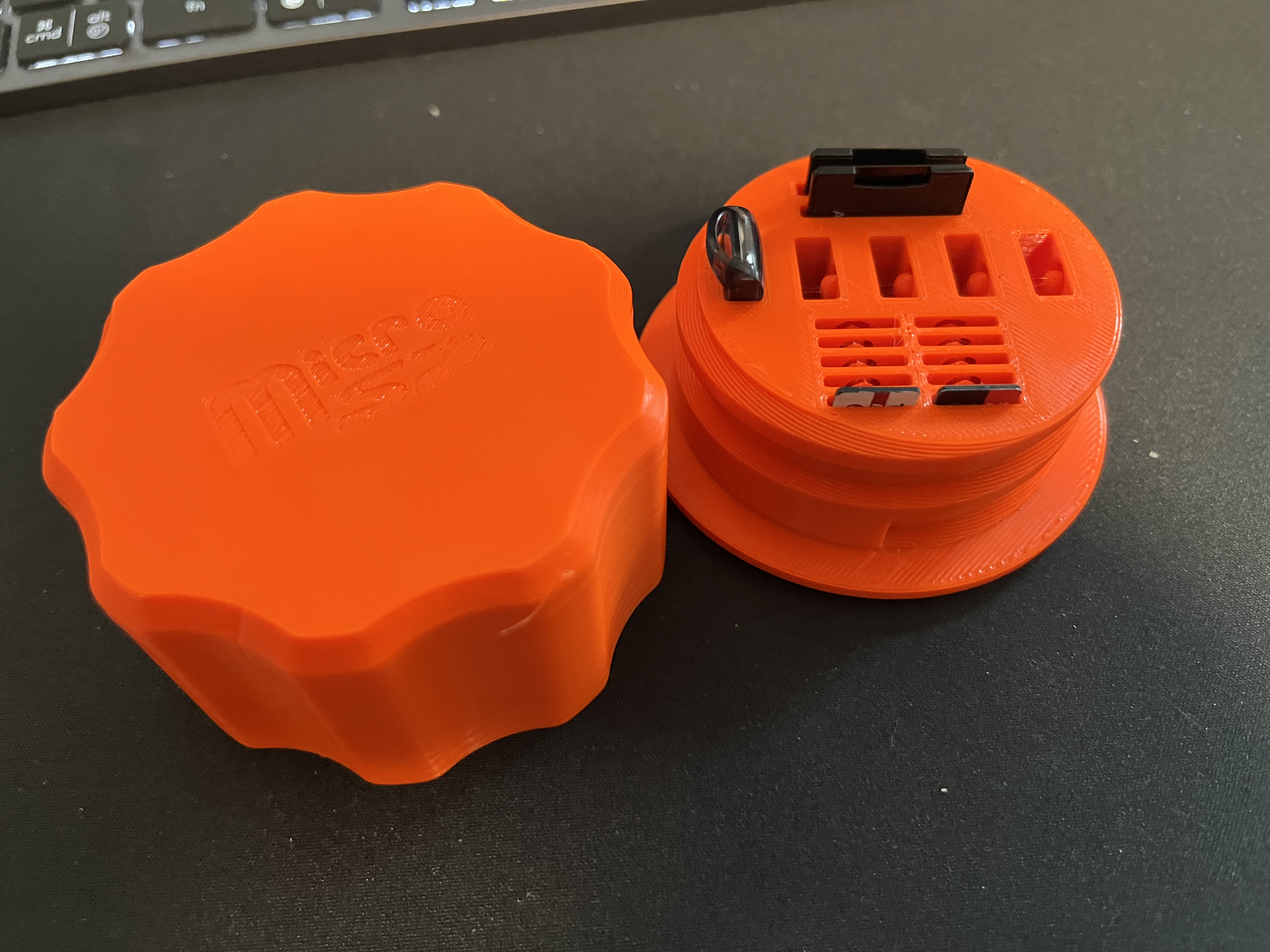 Micro SD BOX (remix)