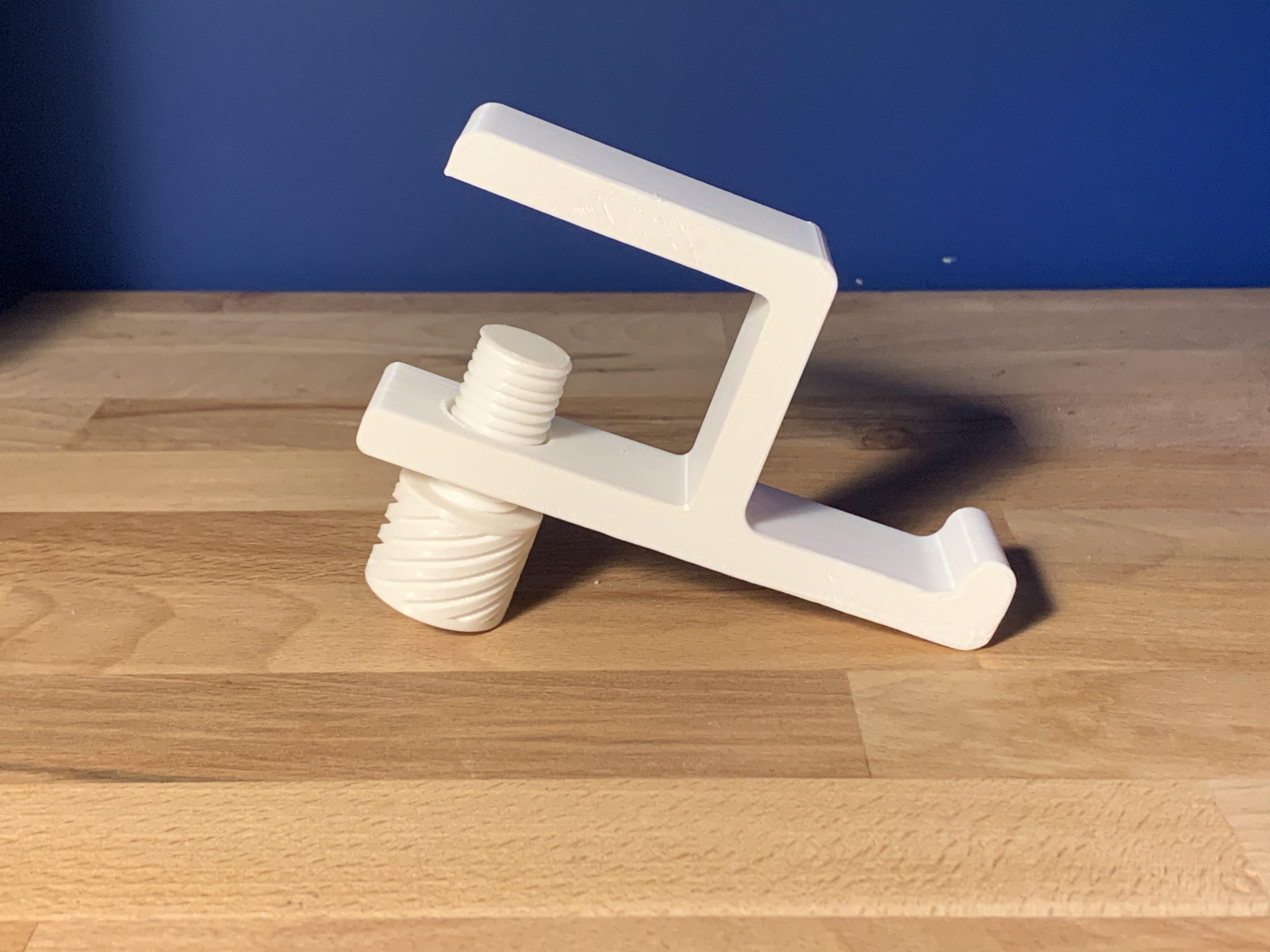 Miniatura 4 do modelo 3D Headset Hanger V1.5