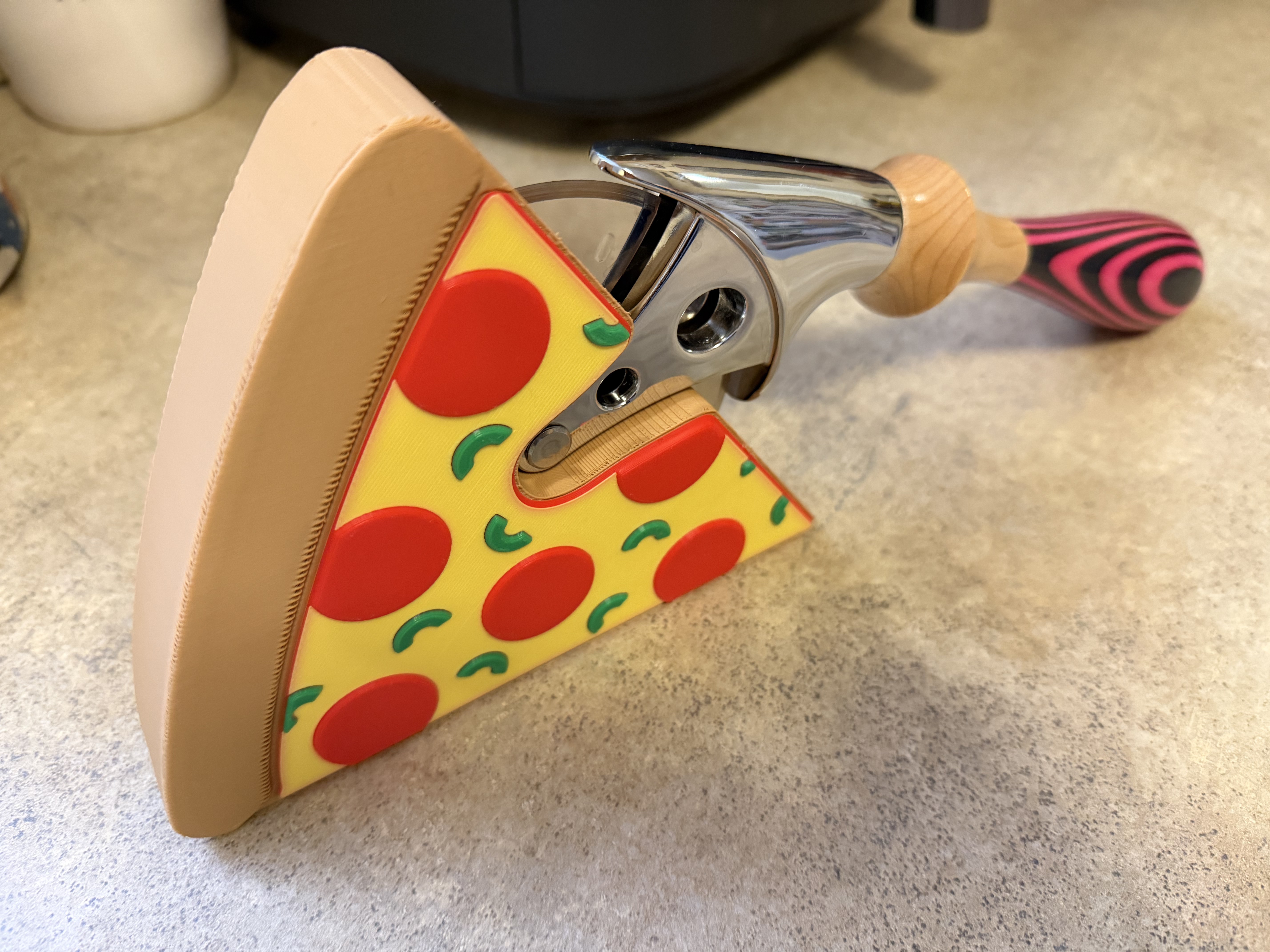 Pizza Slicer Wheel Holder