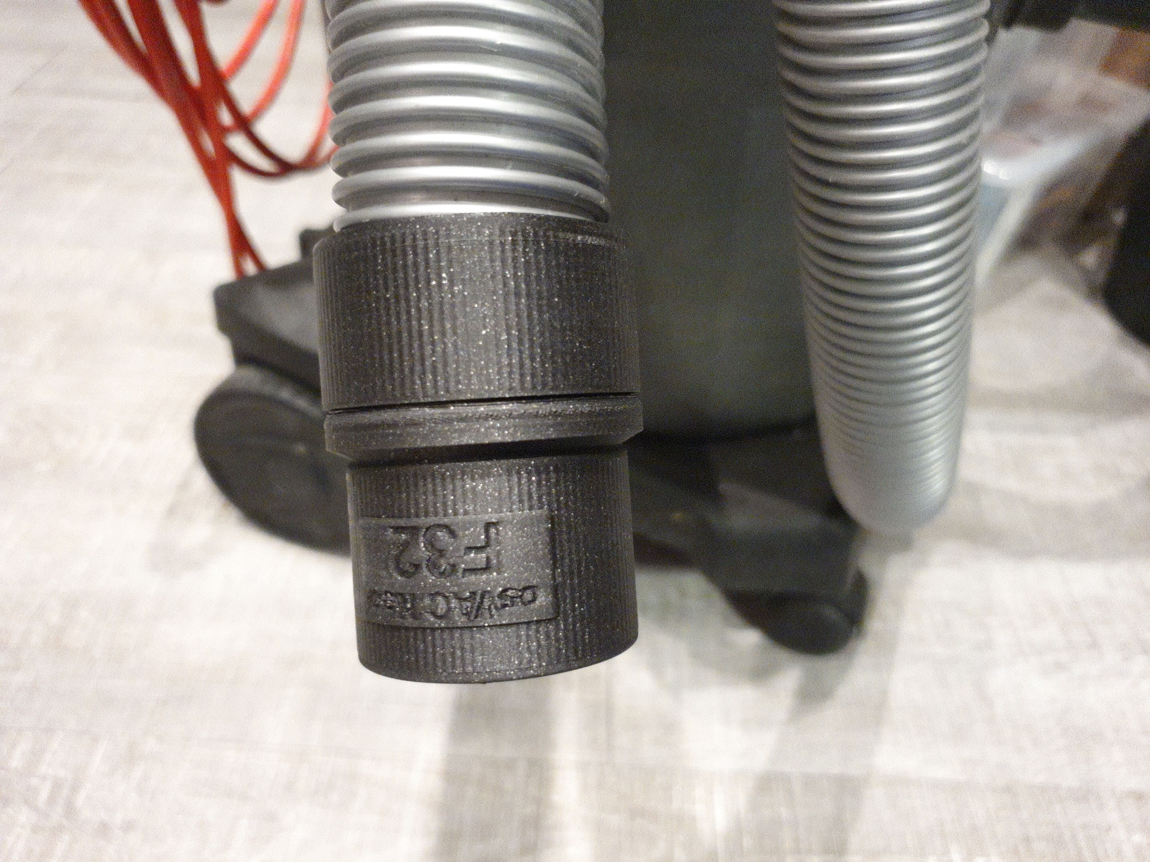 osVAC neo 40 mm Hose Adapter (e.g. for Starmix Vacs)