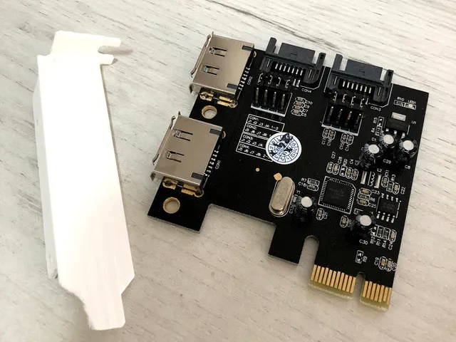 Low Profile PCI-E Bracket