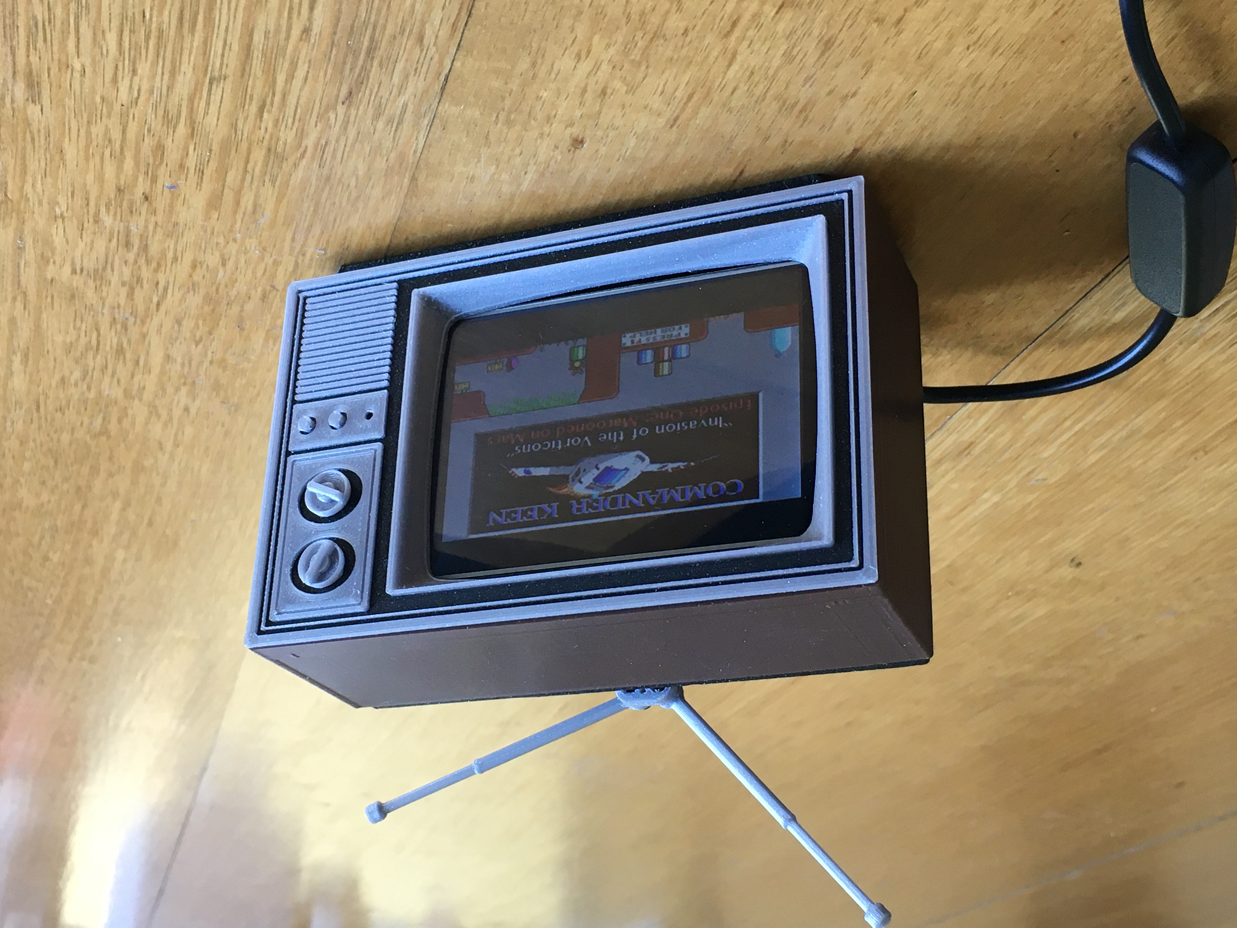 Retro TV Raspberry Pi case by fantasticmrdavid | Download free STL ...