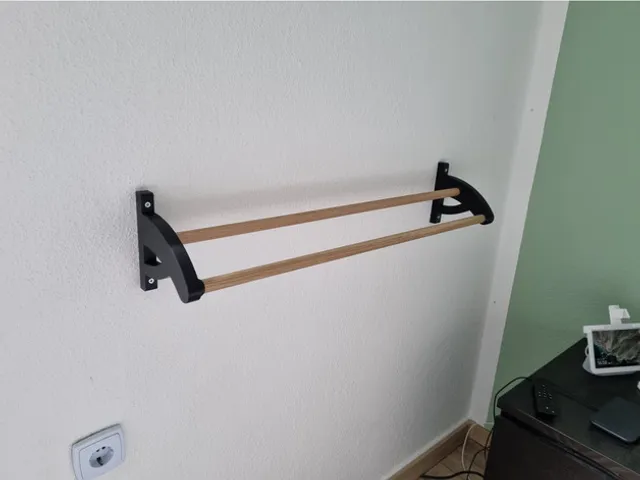 HERRENDIENER / VALET STAND