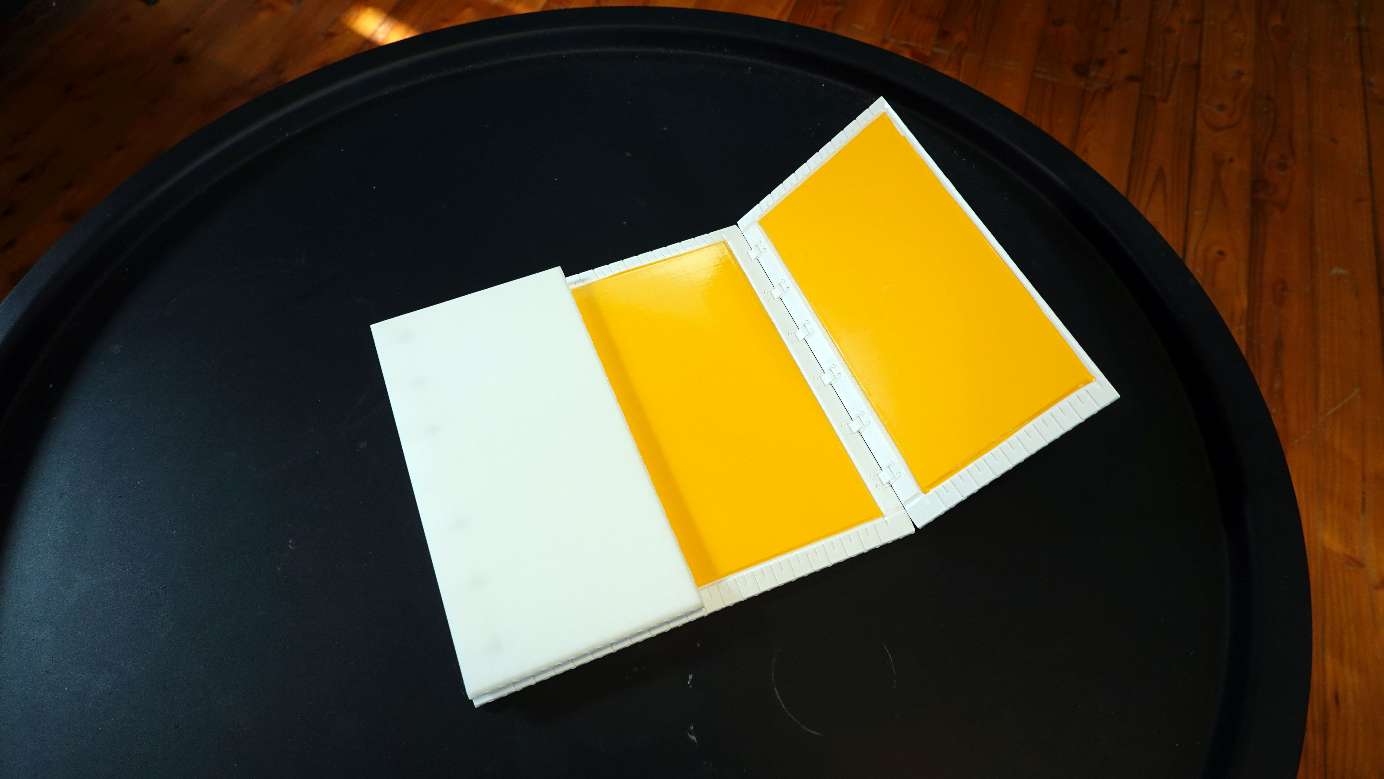 The Foldable WorkPad - A 3D printable, foldable work surface — miniatura 6