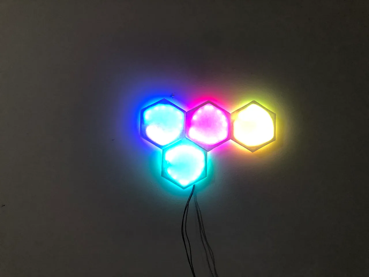 Small LED hexagon / Nanoleaf by The Techy