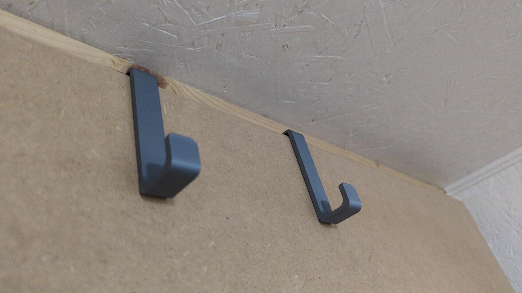 Coat rack, towel, etc. / Porte manteau, serviette, etc