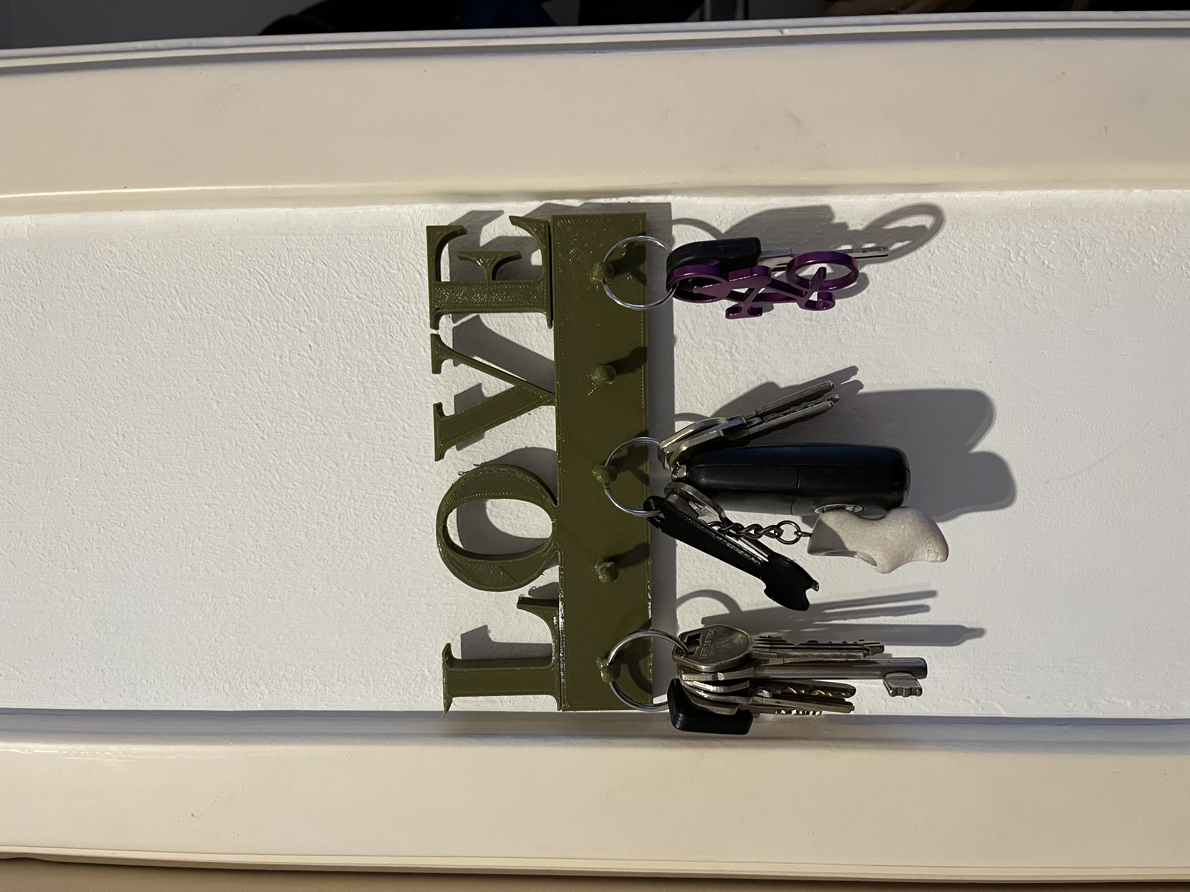 Key or Dishcloth Hanger Wall "Love"
