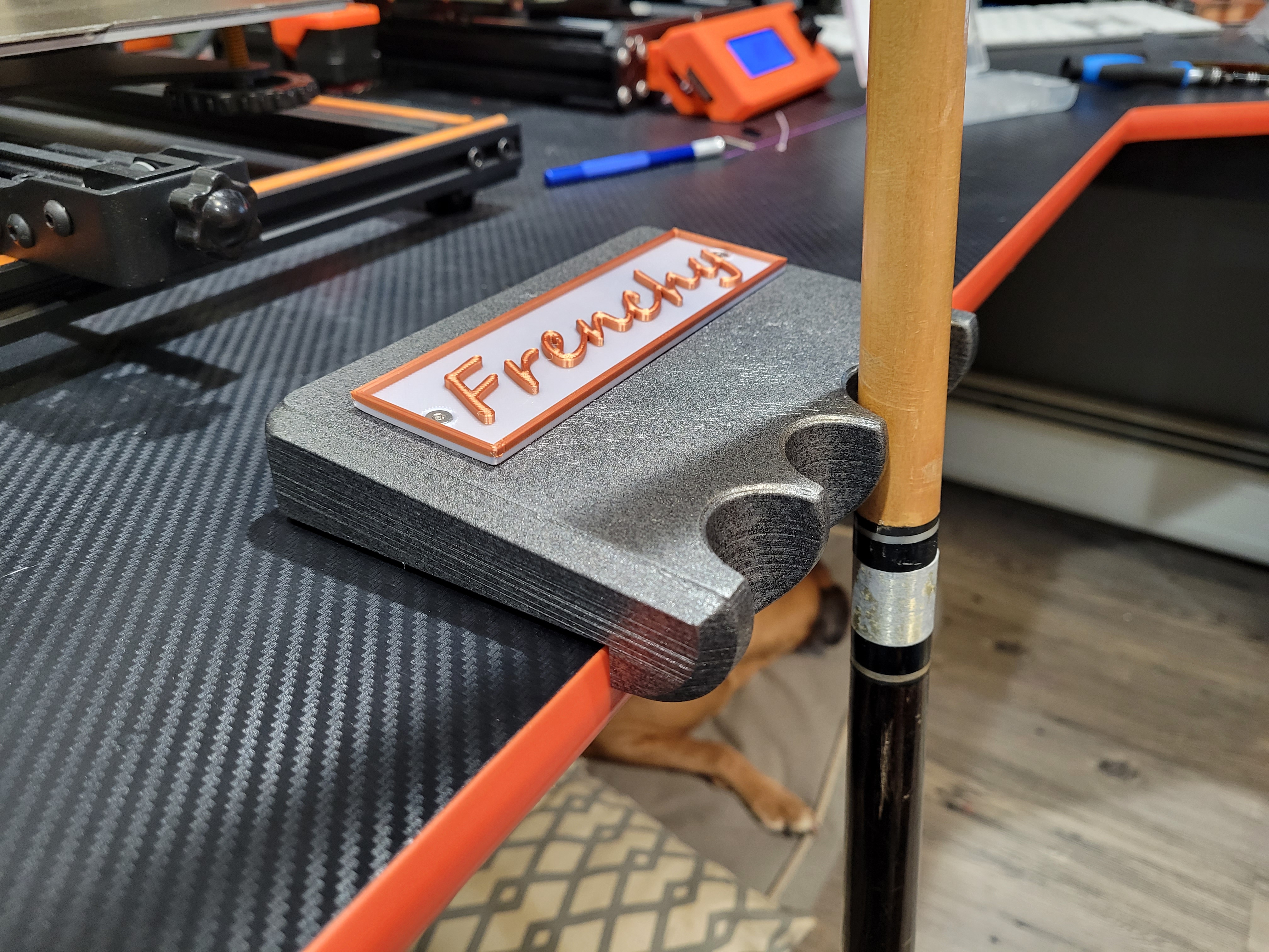Cue Holder