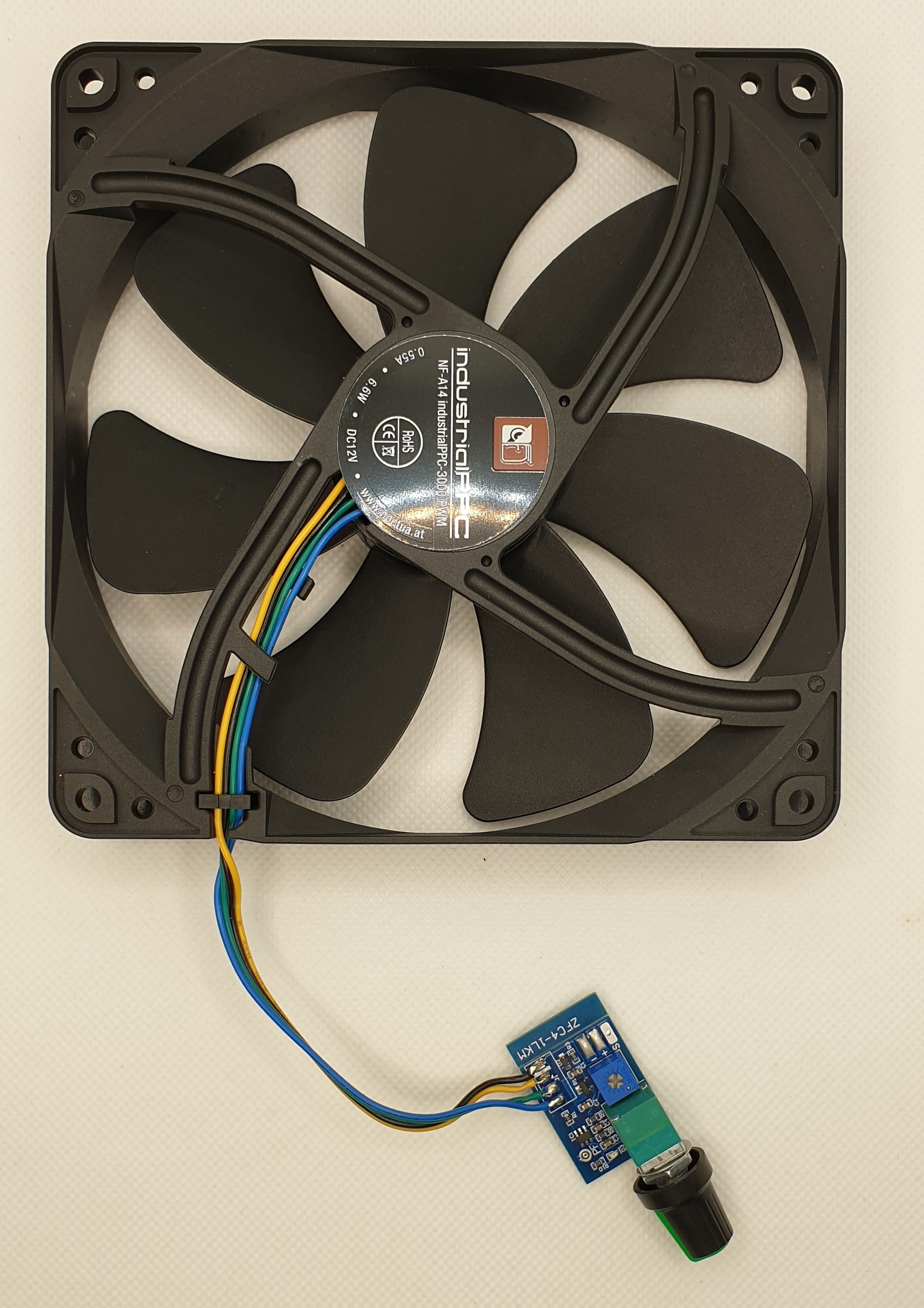 Powerful desktop solder fume extractor with big 140 mm fan and two 10