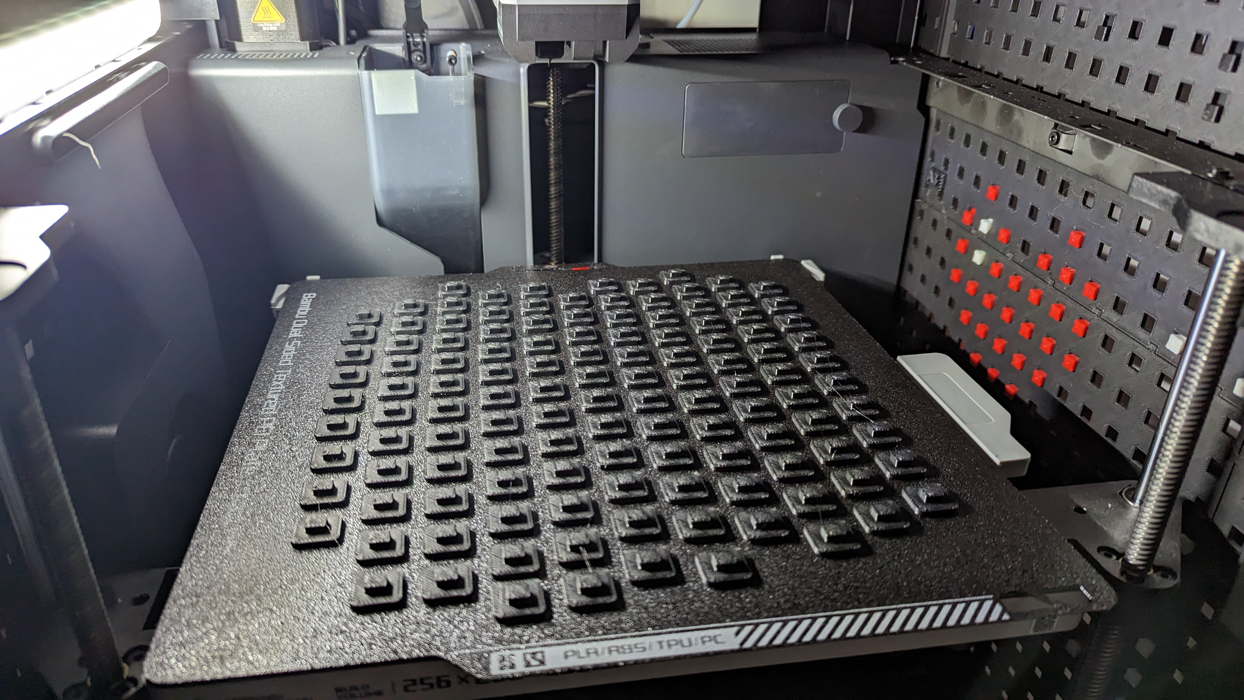 Pixels for colorizing the orig Bambulab Pegboard (P1P) — miniatura 3