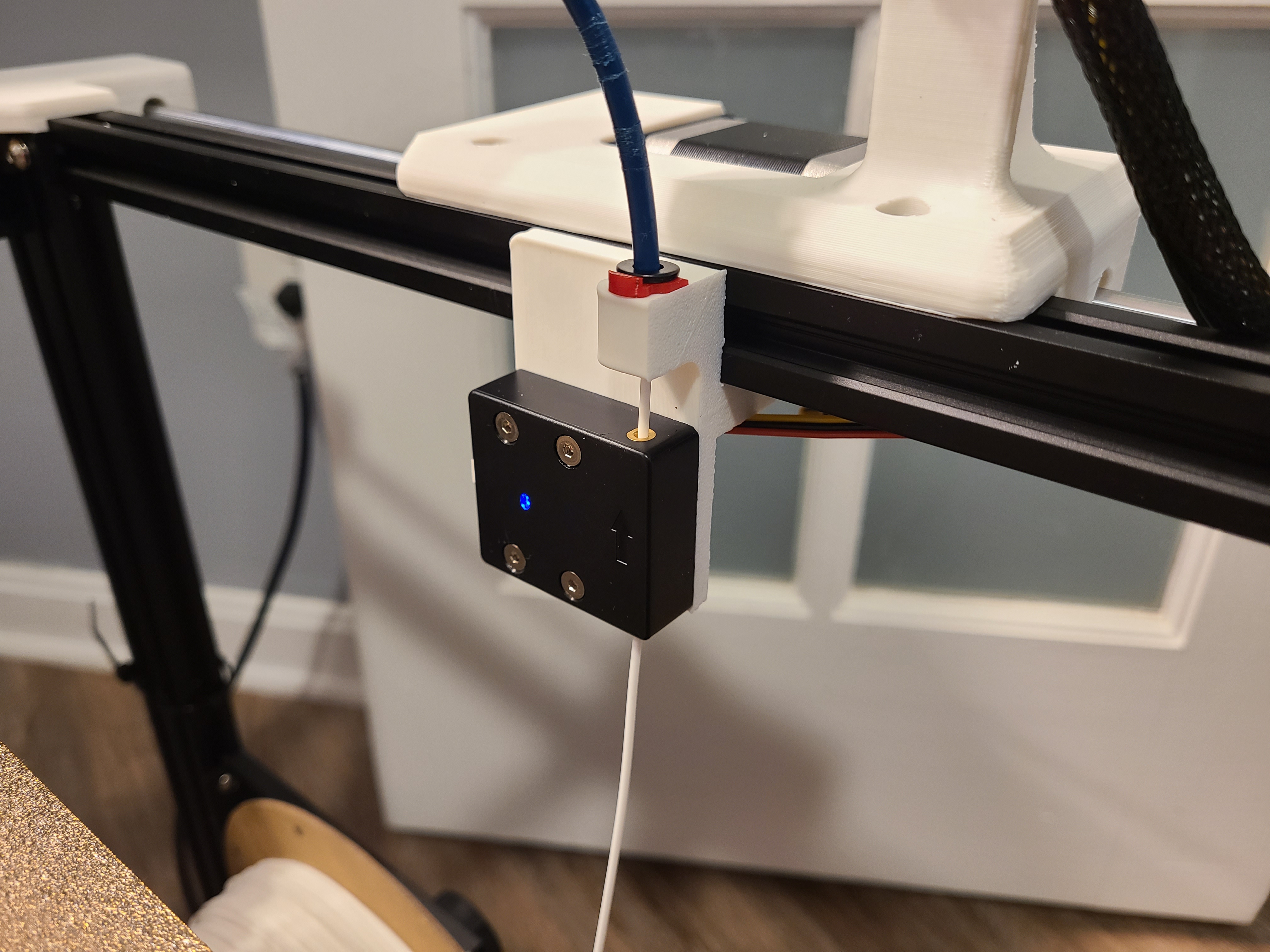 Ender 5 Plus Low Profile Direct Drive Filament Guide