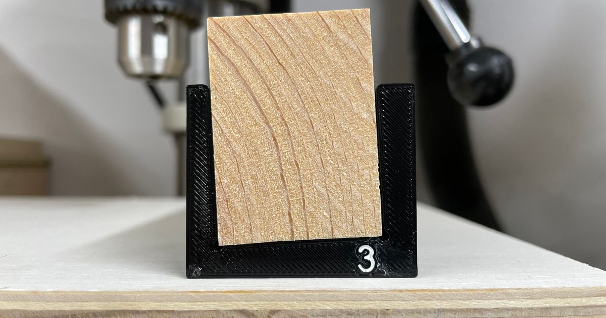 Pinewood Derby Axle Drill Jig by Vincent Download free STL model