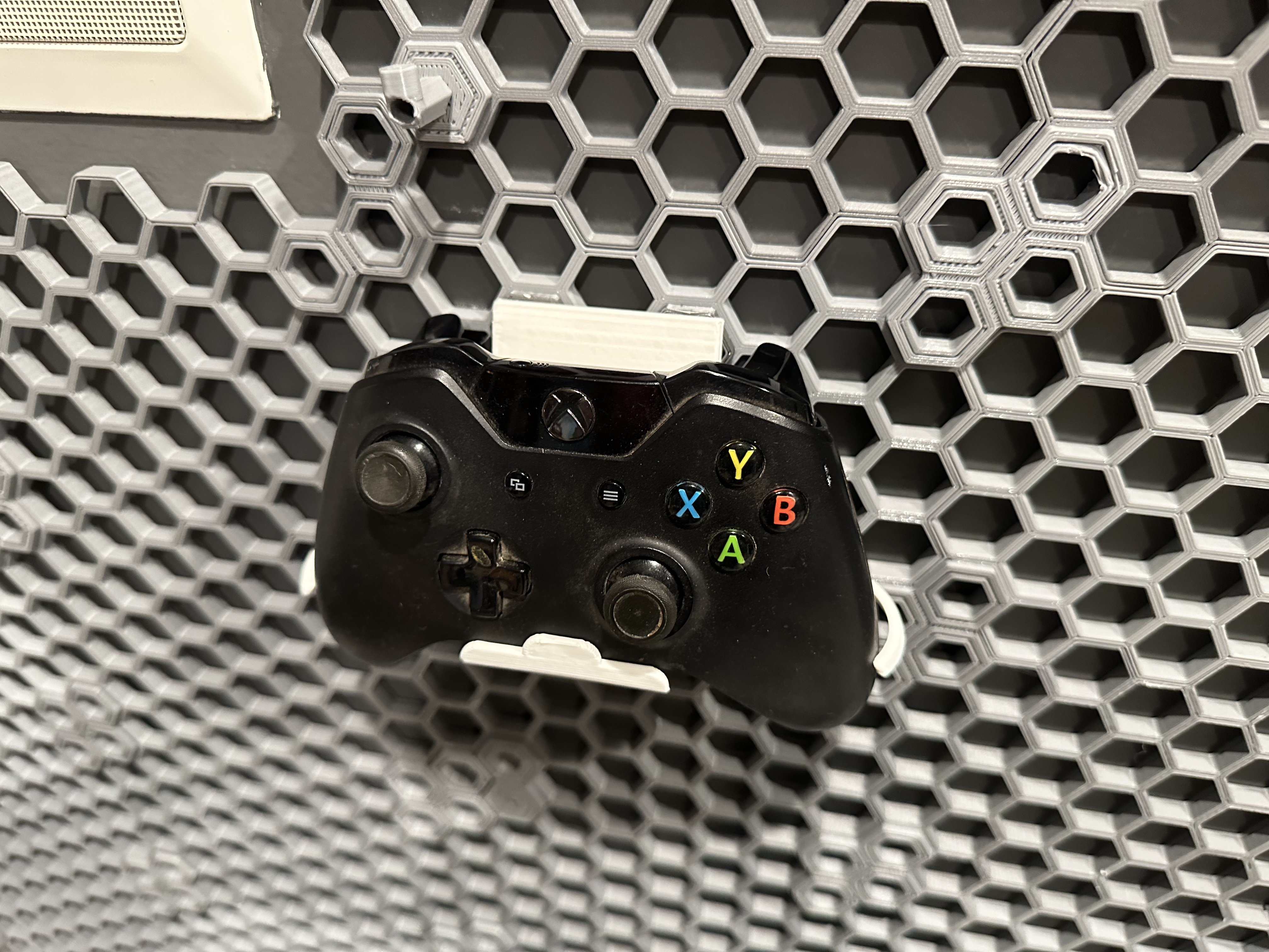 Secure HSW Controller Mount