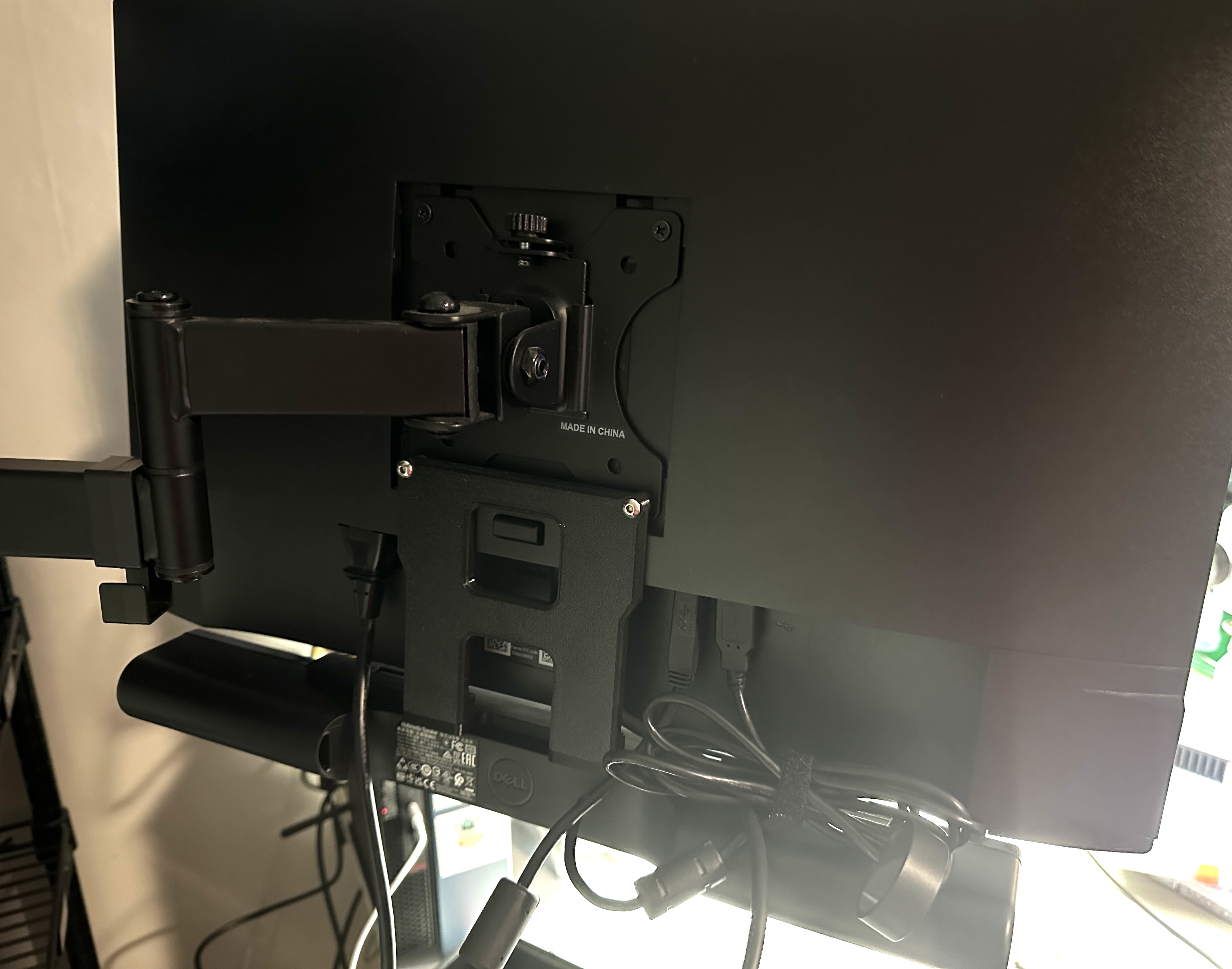 Dell AC511 P2219H monitor mount by mightyohm Download free STL model