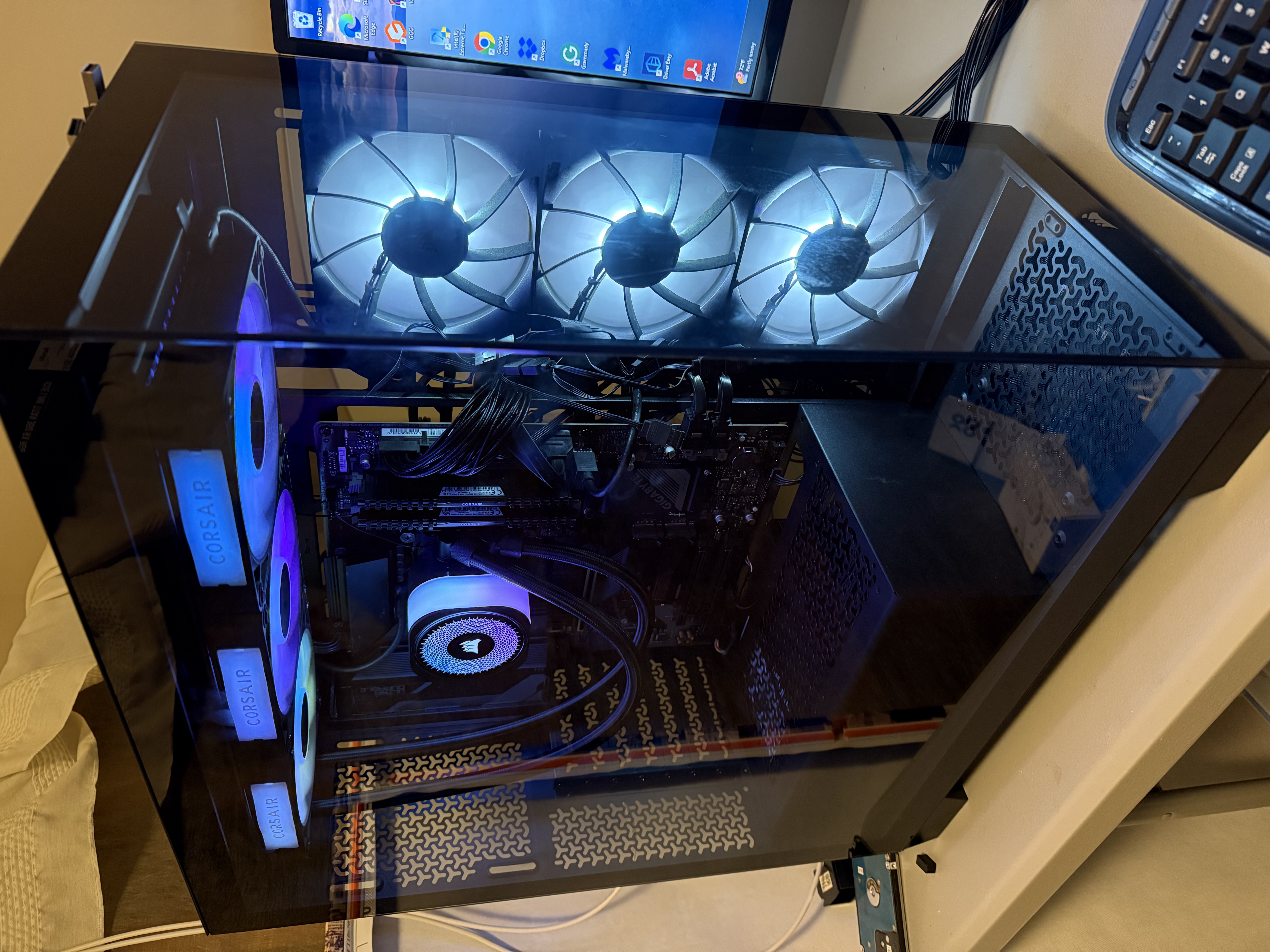 Corsair 3500X mount to allow two more 2.5 SSD drives.