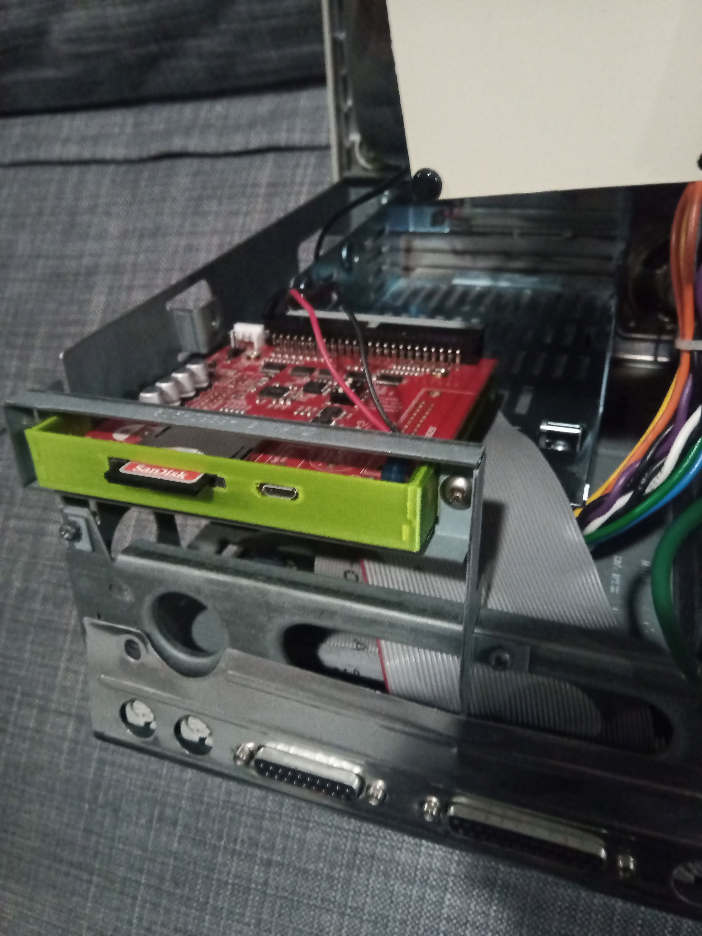 Macintosh SE ZuluSCSI/SCSI2SD bracket by Nathan Korth Download free