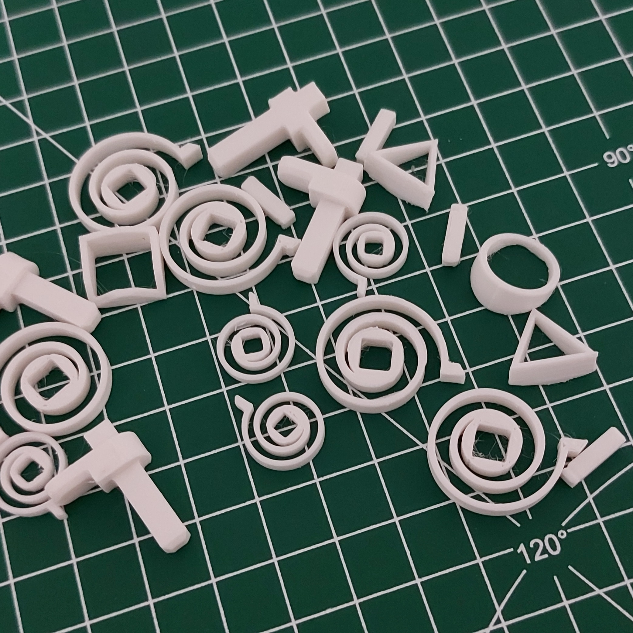 Miniatura 2 do modelo 3D Squid Game Bobblehead (low poly)